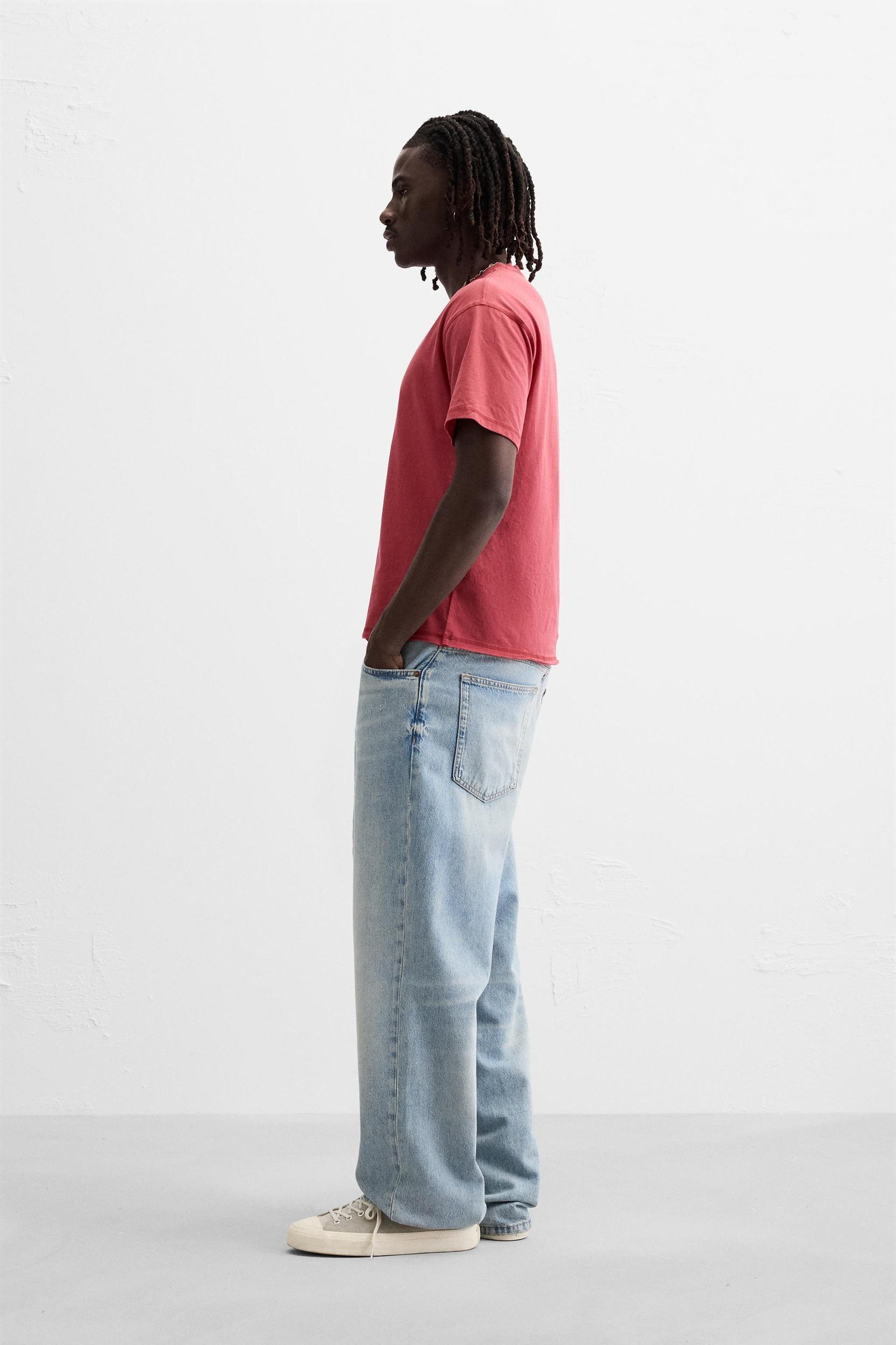 TEXT PRINT T-SHIRT Product Image