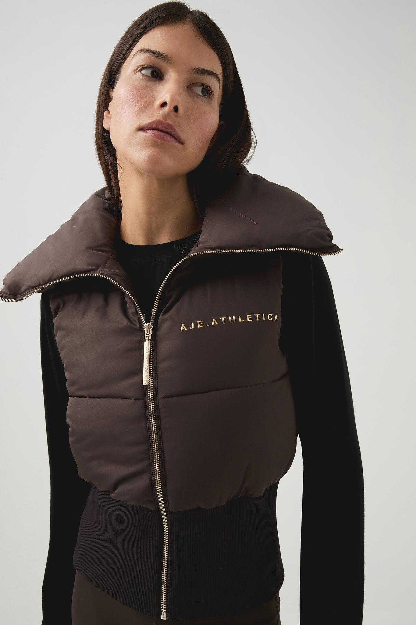 Wide Rib Puffer Vest 793 Product Image