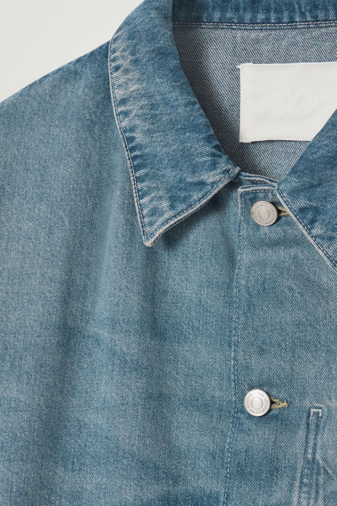BOXY DENIM JACKET Product Image