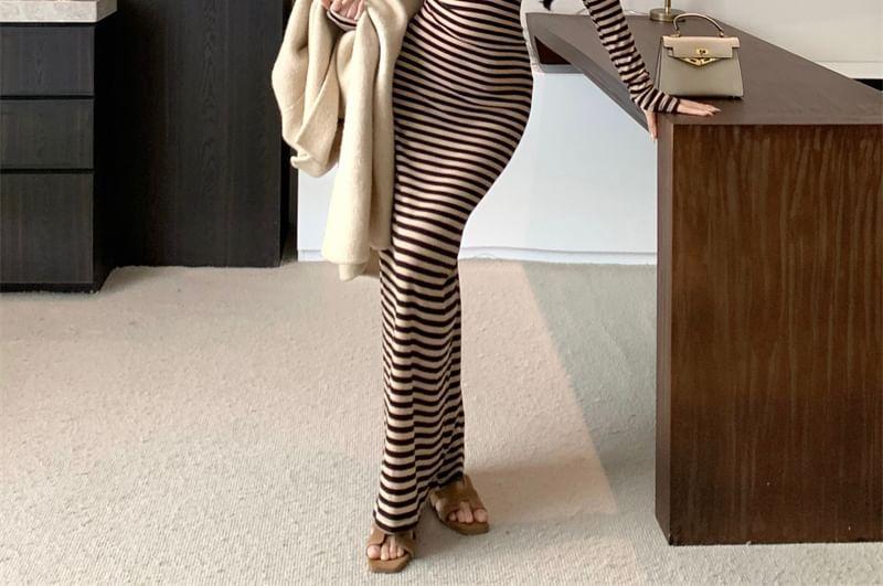 Long-Sleeve Notch Neck Striped Maxi Sheath Dress Product Image
