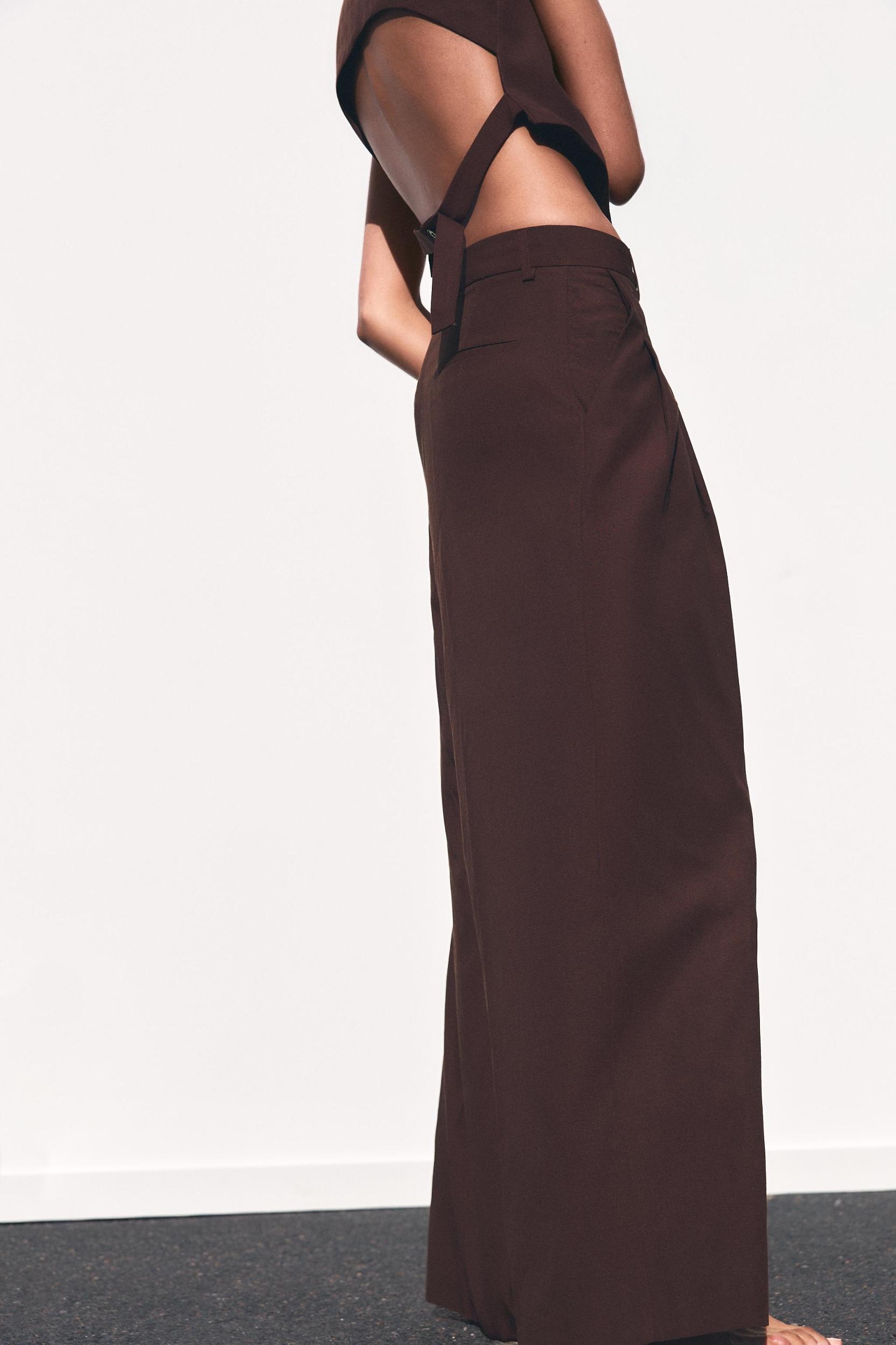 PLEATED PANTS Product Image
