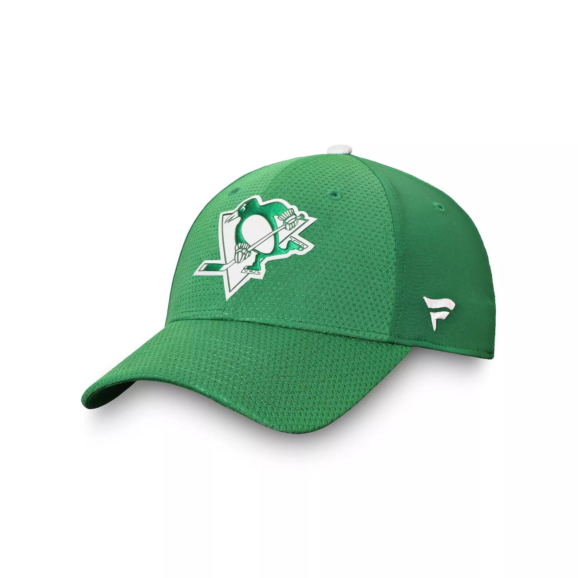 Men's Fanatics Kelly Green Pittsburgh Penguins Authentic Pro St. Patrick's Day Flex Hat, Size: Small/Medium Product Image
