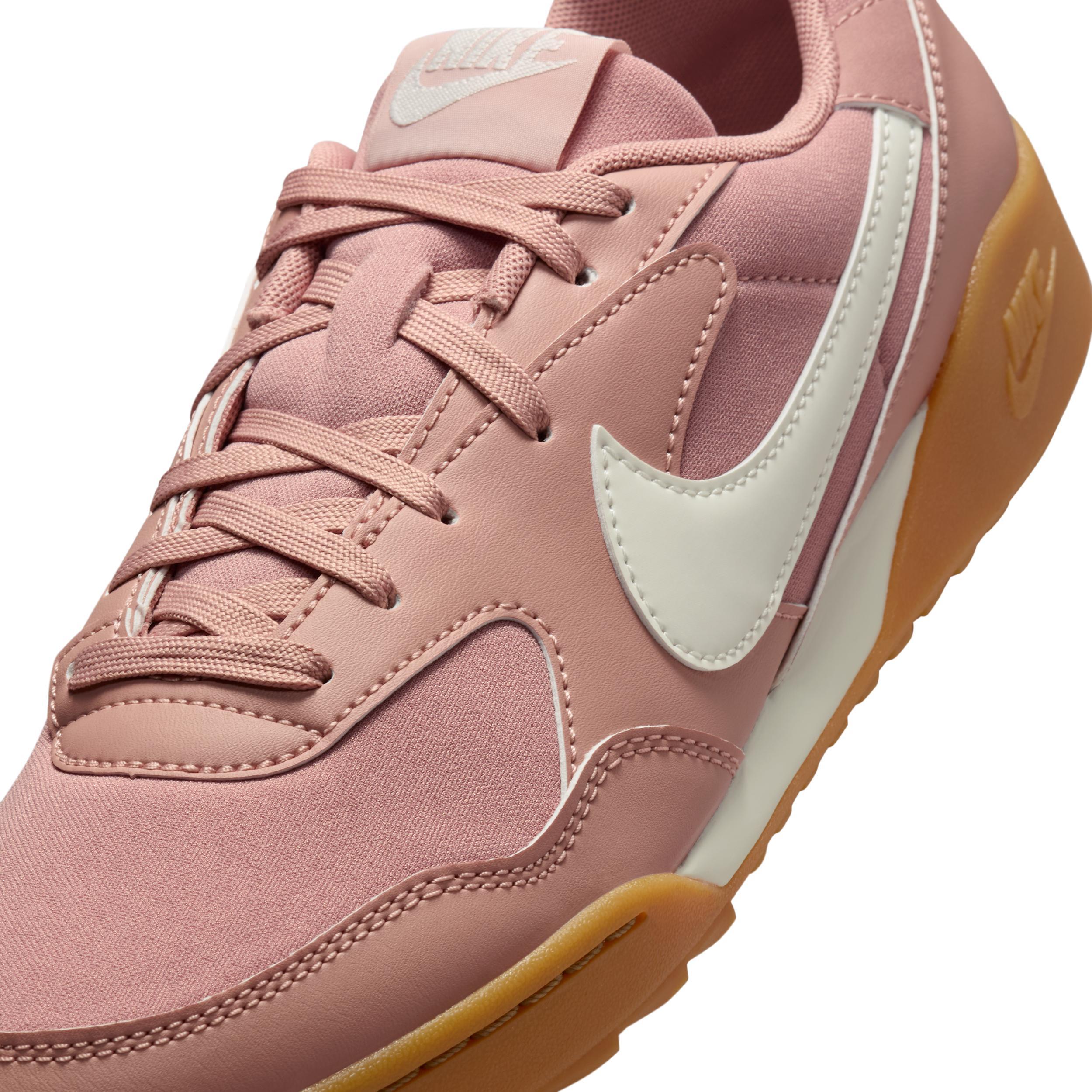 Nike Women's Terra Manta Shoes Product Image