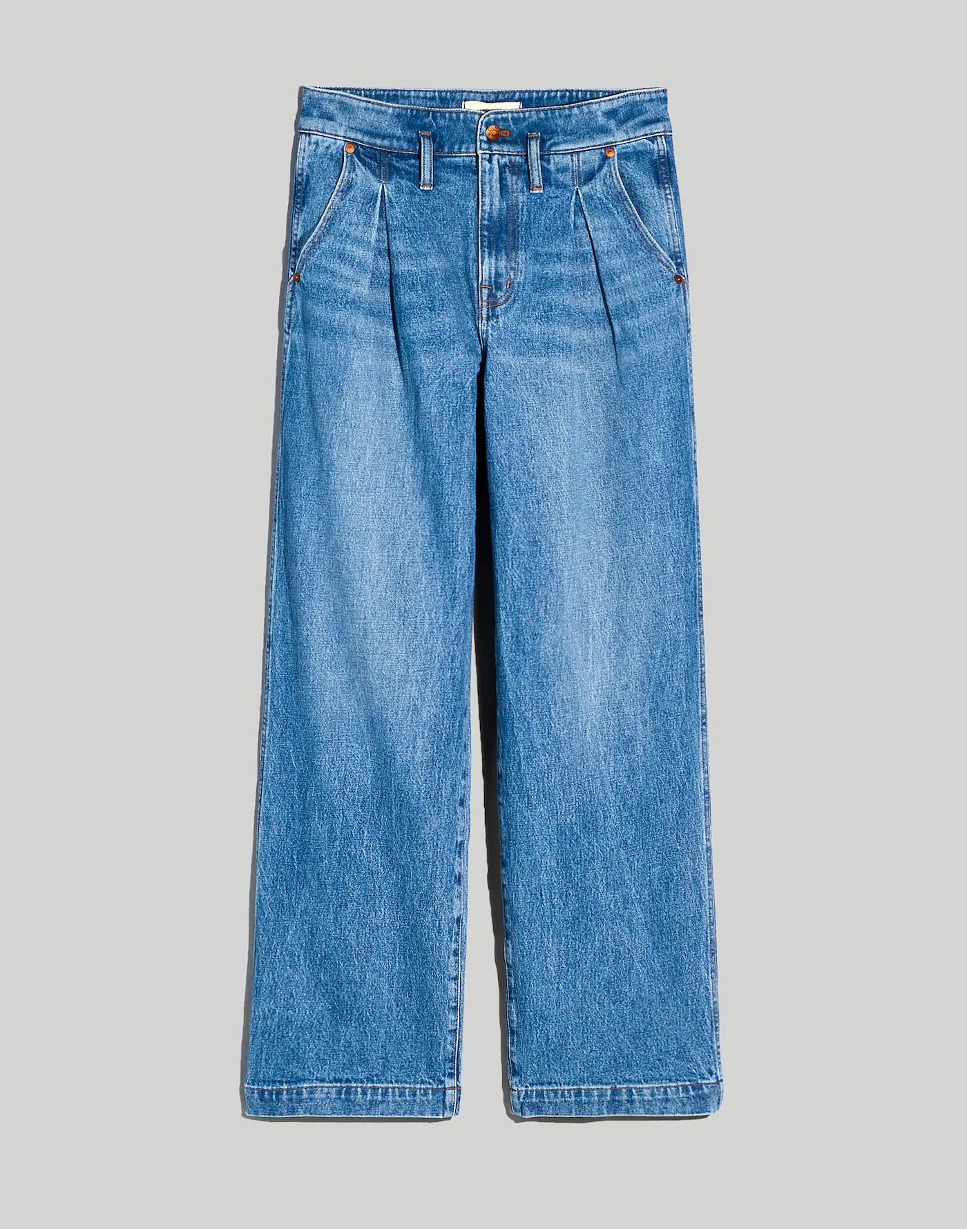 The Perfect Vintage Wide-Leg Crop Jean in Birchford Wash: Pleated Edition Product Image