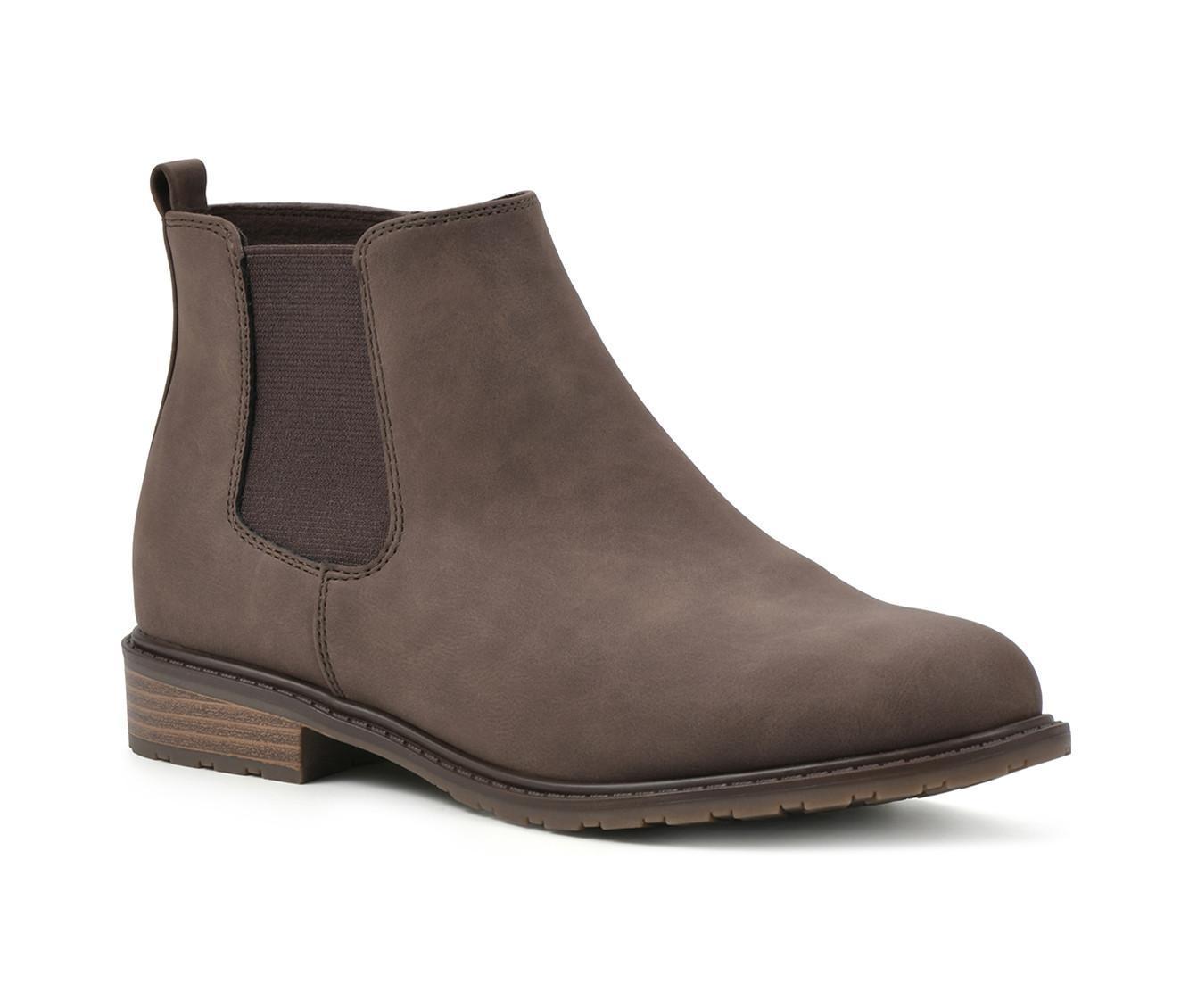 Women's White Mountain Caching Chelsea Booties Product Image