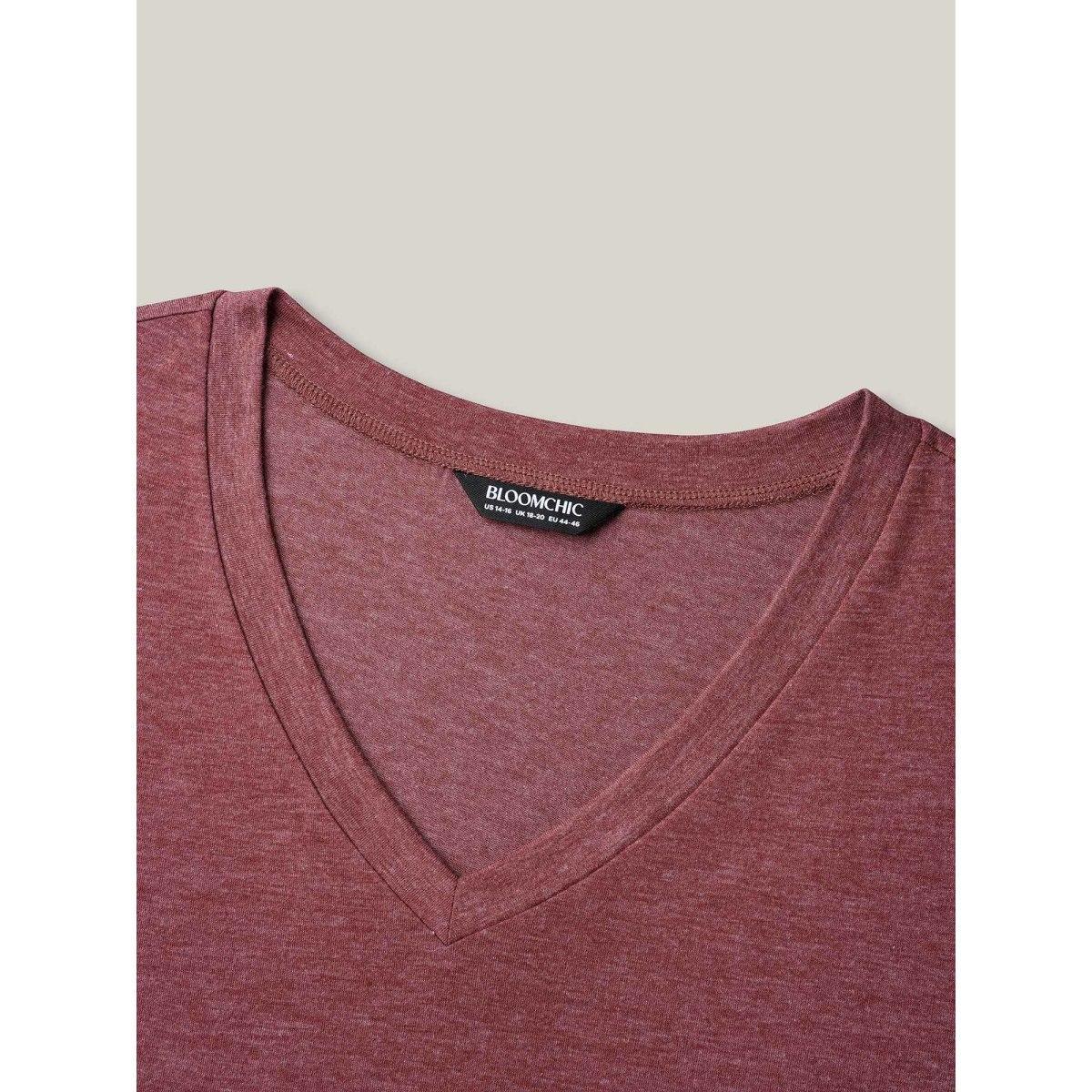 Plus Size Feather Print V-Neck Fitted T-Shirt Scarlet Women Casual Non Butterfly V-neck Everyday T-shirts BloomChic 22-24/3X Product Image