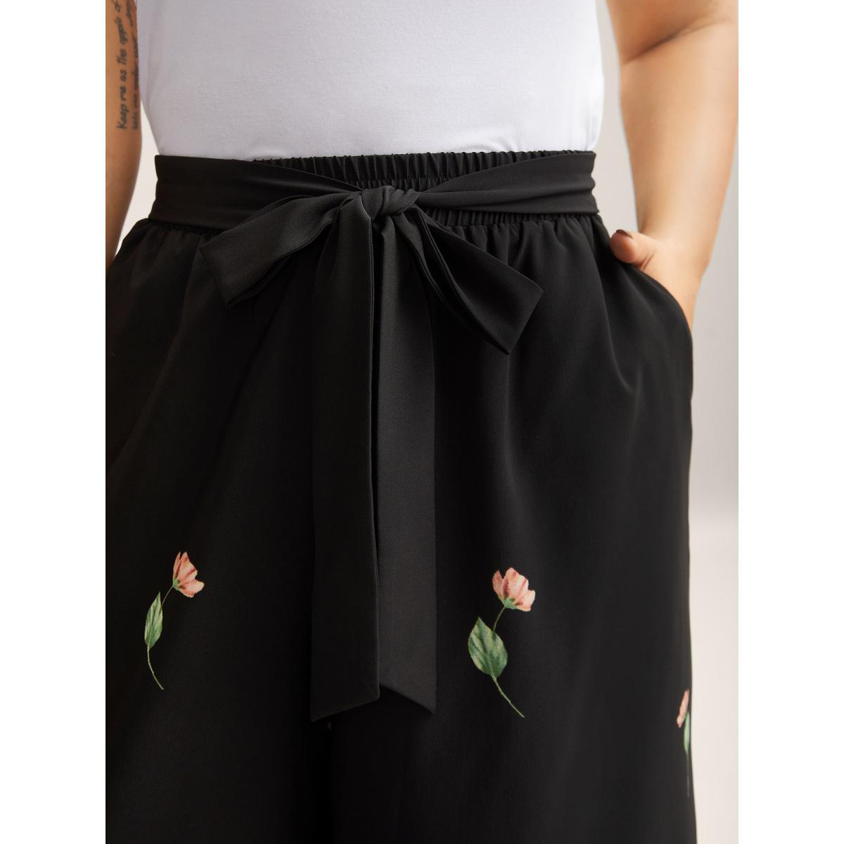 Plus Size Floral Print Belted Wide-Leg Pants Women BlackFlower Resort Wide Leg Mid Rise Vacation Pants BloomChic 30/6X Product Image