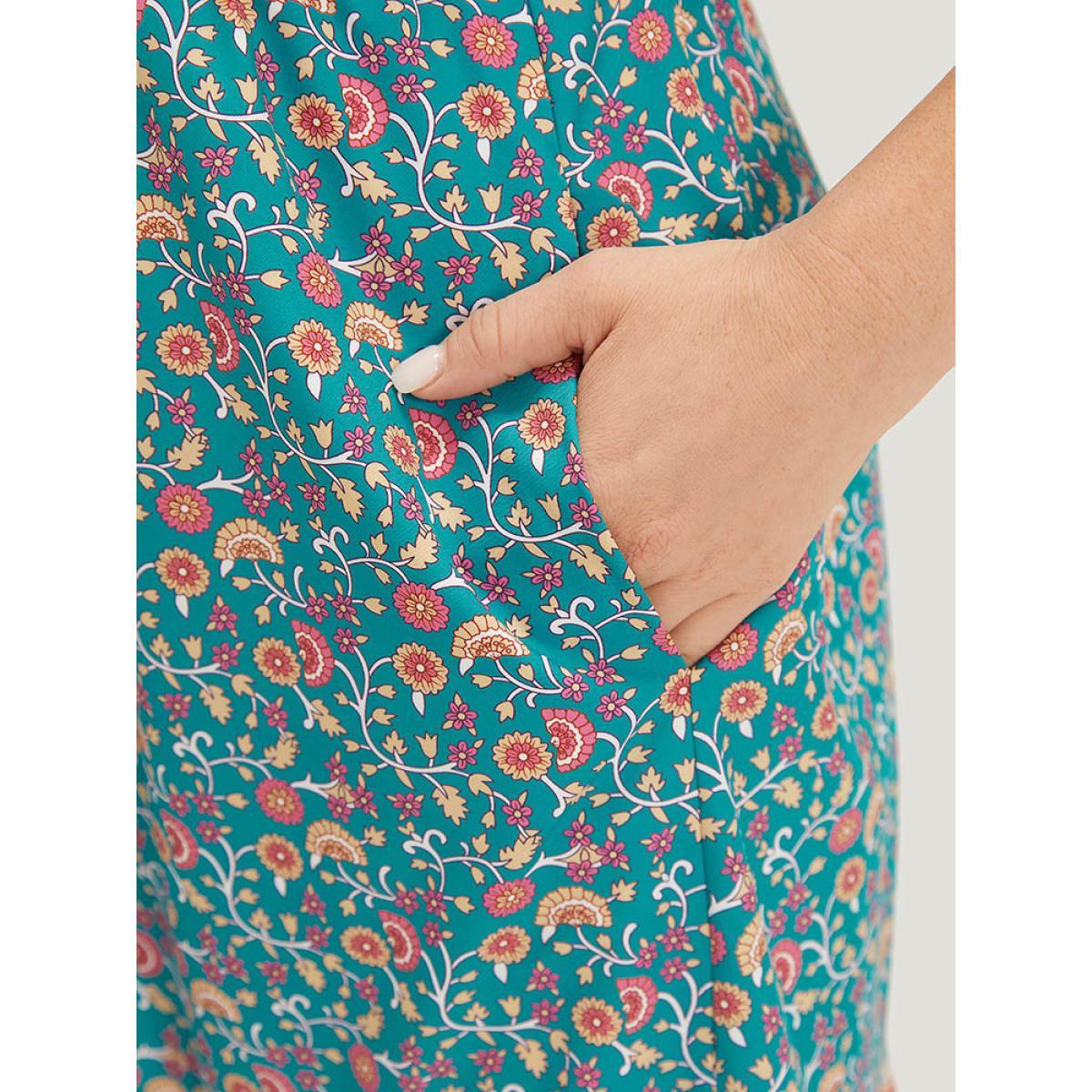Plus Size Floral Print Button Detail Elastic Waist Patchwork Dress Emerald Women Vacation Gathered V-neck Short sleeve Curvy Midi Dress BloomChic 26/4X Product Image