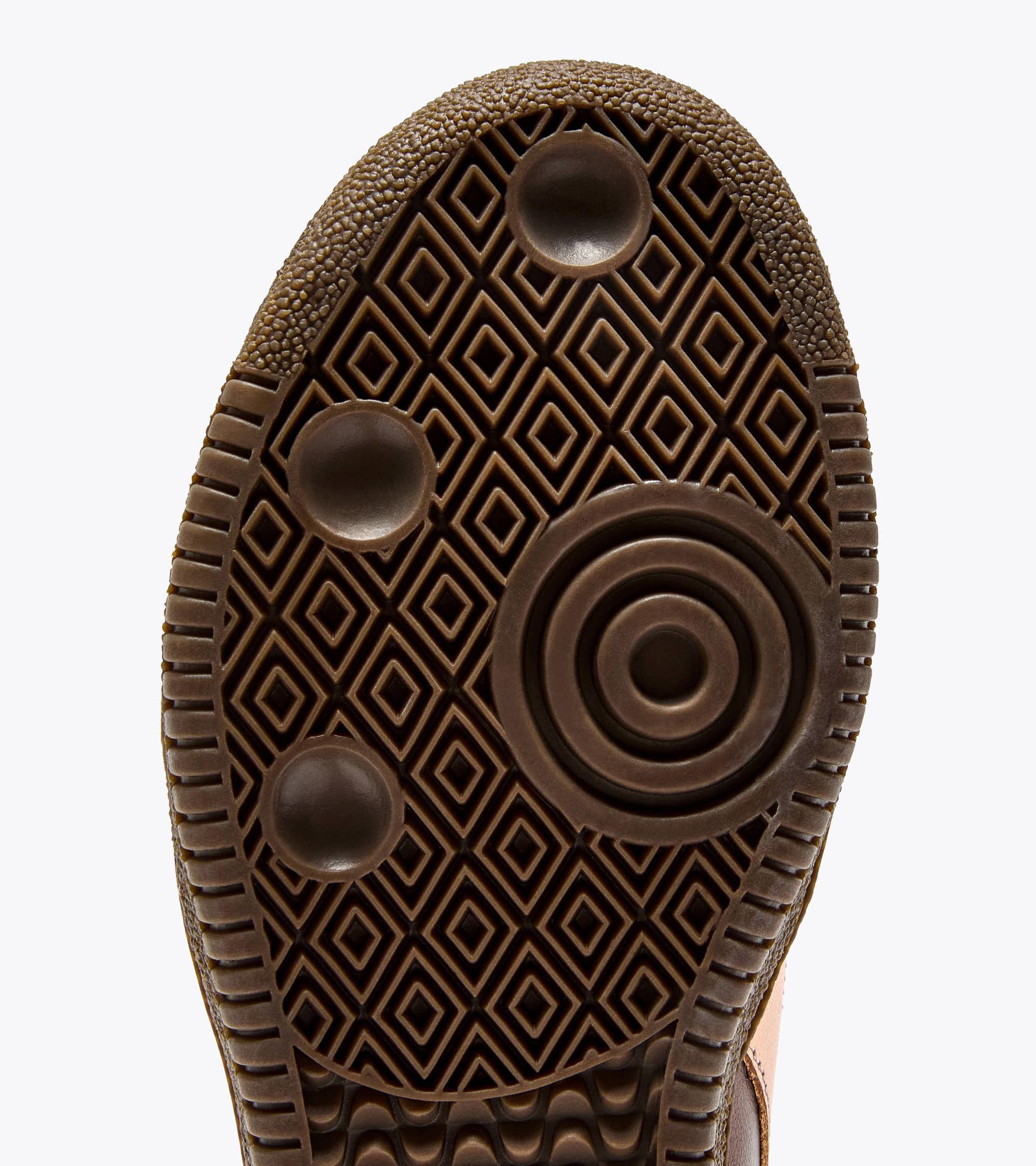 TRAINER METALIZED Product Image