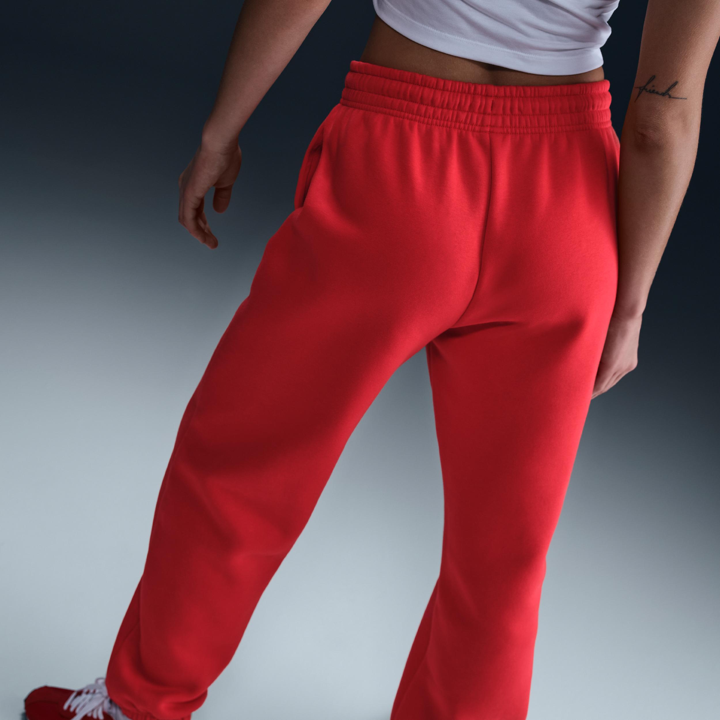 Nike Sportswear Phoenix Fleece Women's High-Waisted Oversized Sweatpants Product Image
