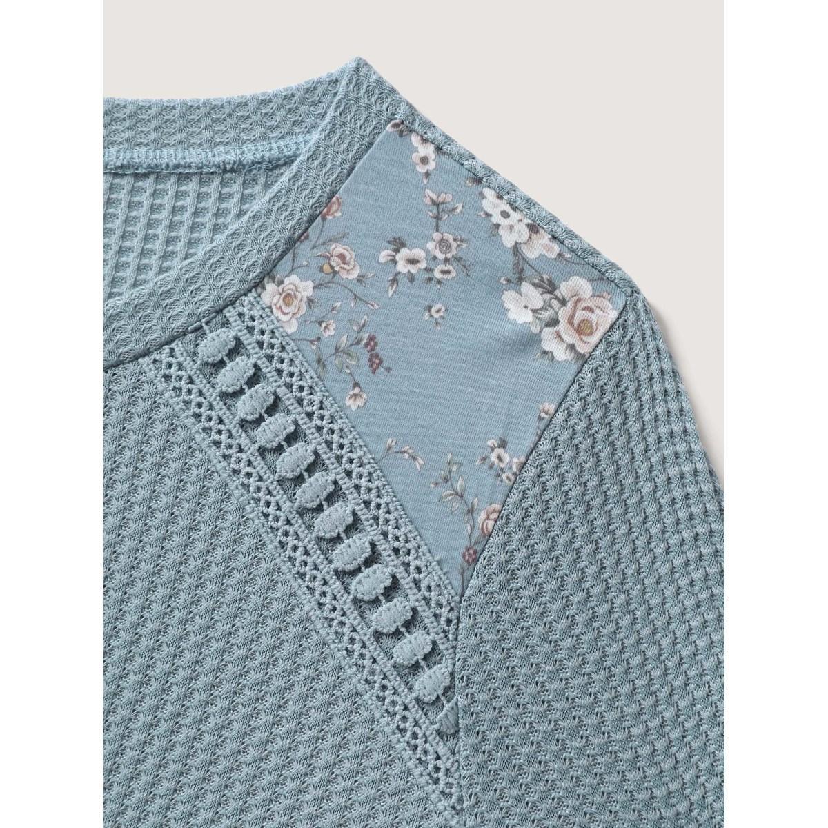 Plus Size Waffle Spliced Floral Lace Sweatshirt Women Stone Round Neck Everyday-Casual Sweatshirts BloomChic 12/L Product Image