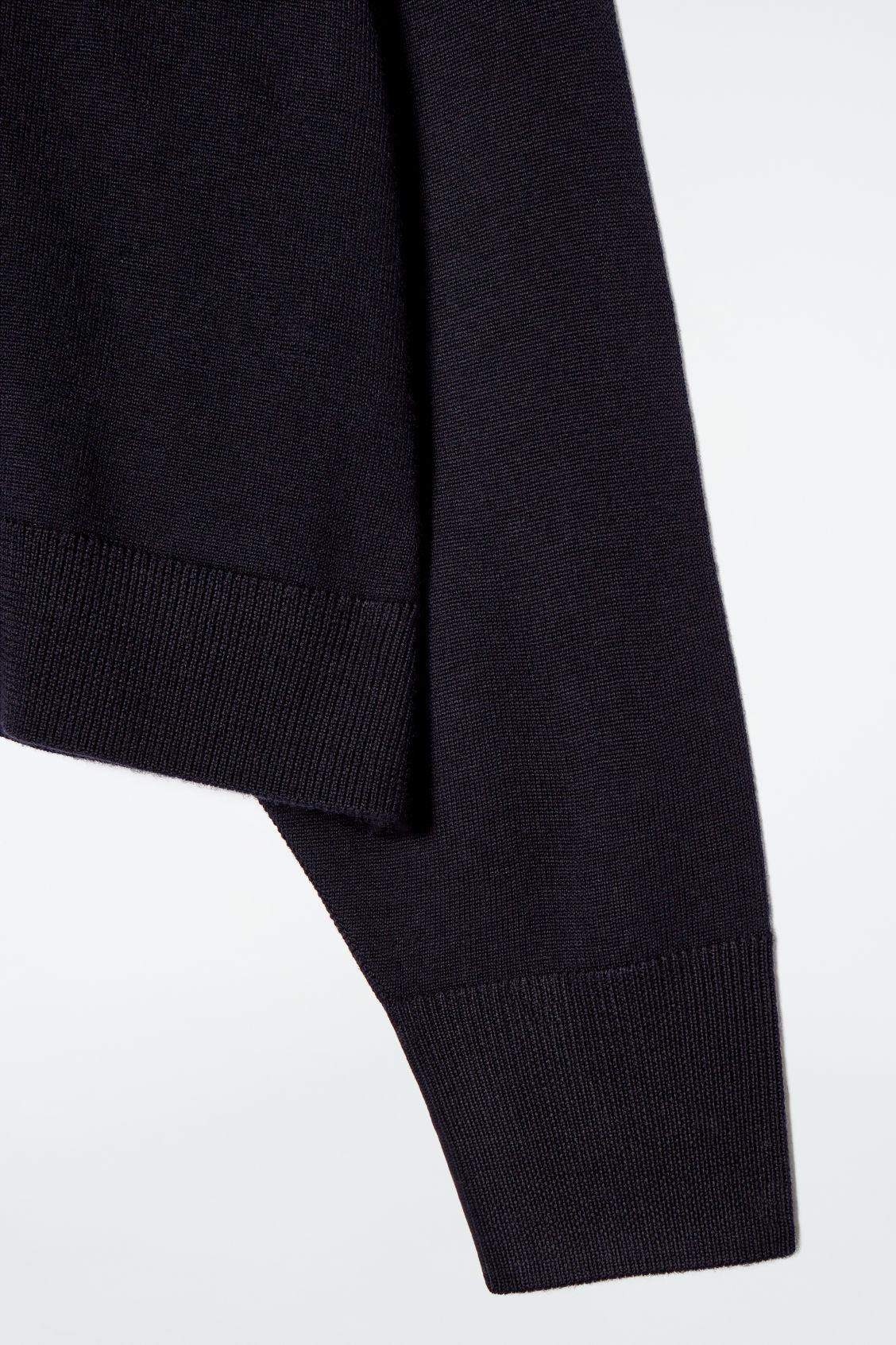 MERINO WOOL CREW-NECK SWEATER Product Image