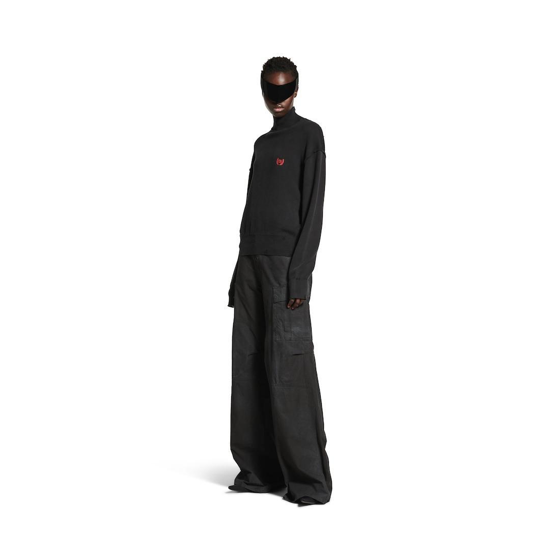Oversized Sweater in Black Product Image