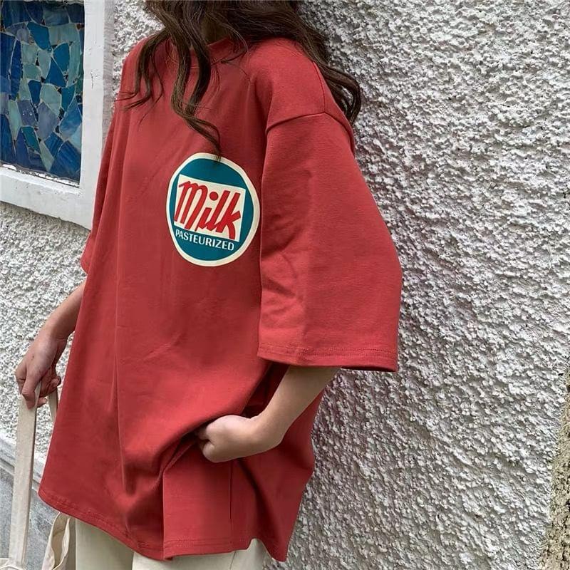 Elbow Sleeve Graphic Print Loose-Fit T-Shirt Product Image