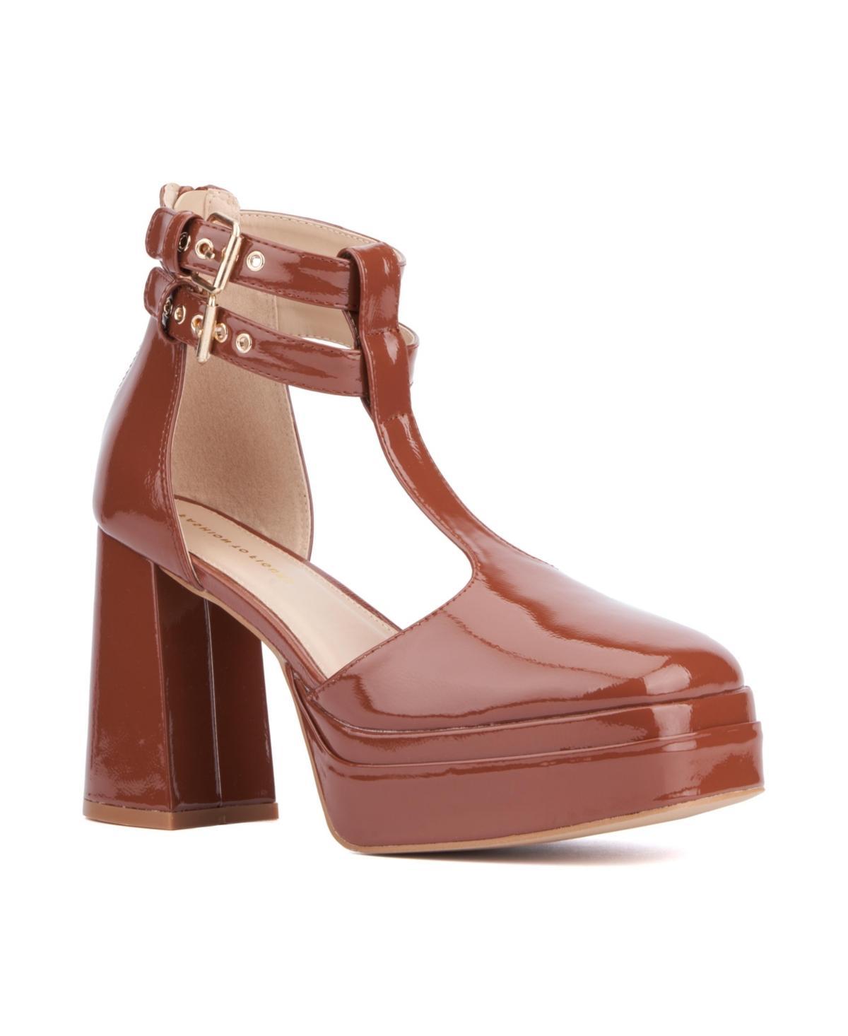 Women's Fashion to Figure Maria Platform Wide-Width Heels, Size: 9, Black Patent Product Image