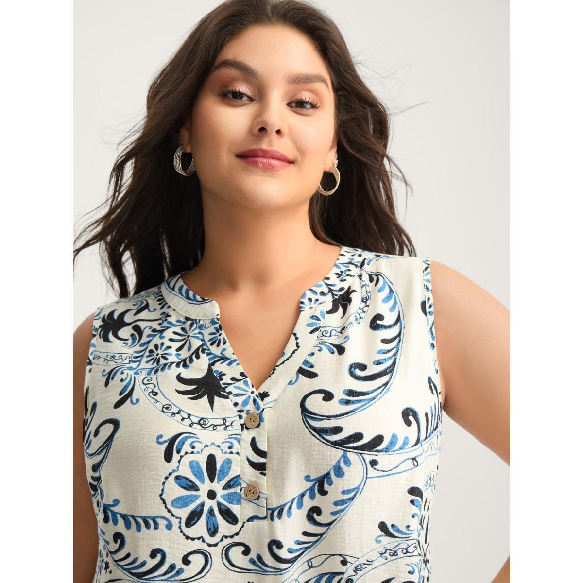 Plus Size Silhouette Floral Print Tank Top Women Mediumblue Contrast Flat collar with V-notch Everyday-Elegant Tank Tops Camis BloomChic 14-16/1X Product Image