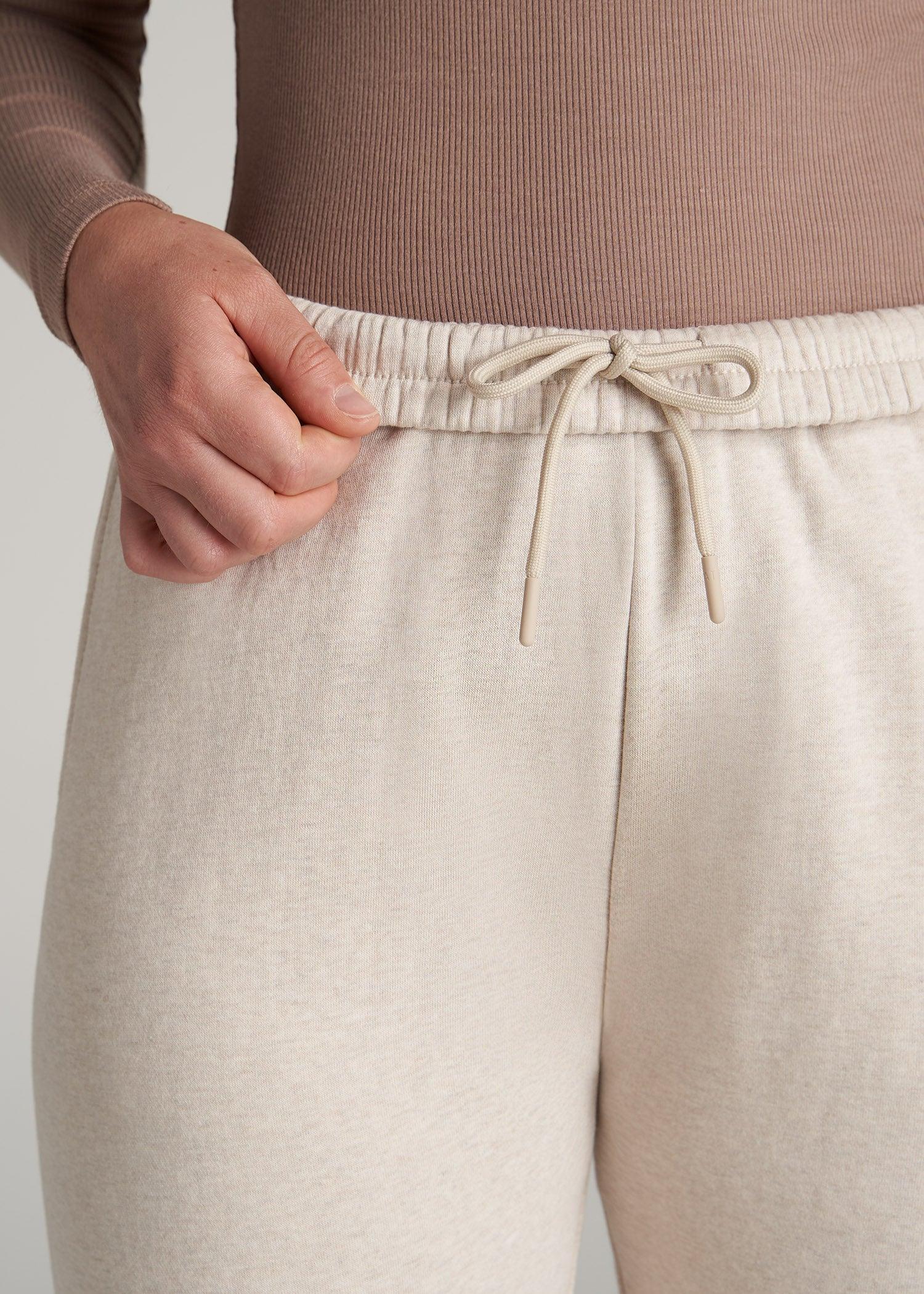 Wearever Fleece Relaxed Women's Tall Sweatpants in Oatmeal Mix Product Image