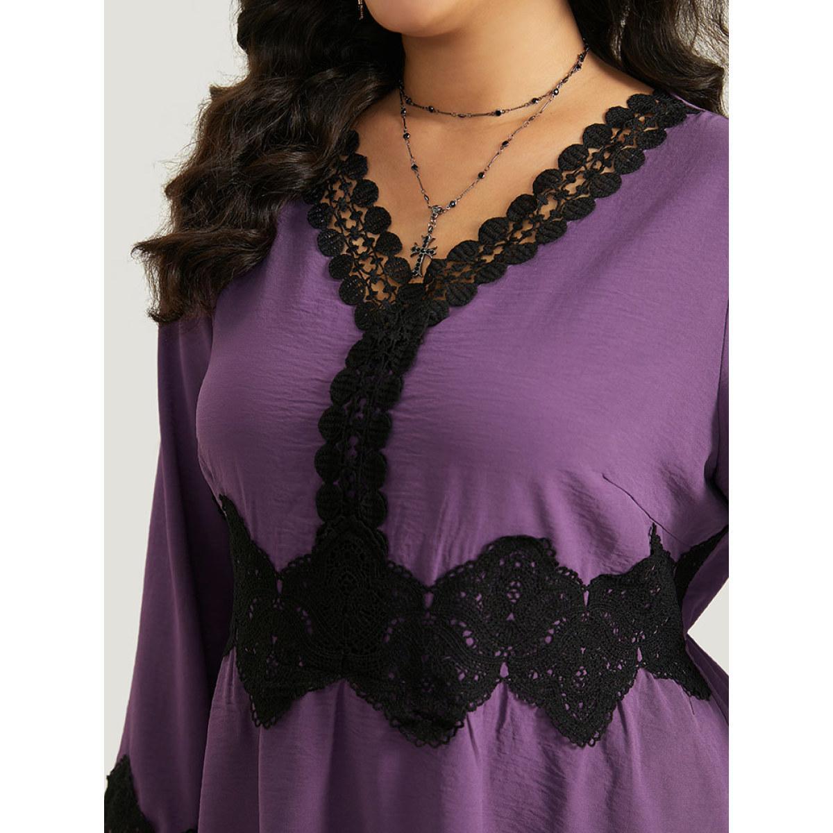 Plus Size Mauve Halloween Plain Eyelet Lace Scalloped Trim Blouse Women Elegant Long Sleeve V-neck Dailywear Blouses BloomChic 26/4X Product Image