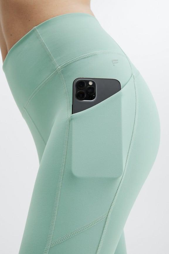 Oasis PureLuxe High-Waisted Twist 7/8 Legging Product Image