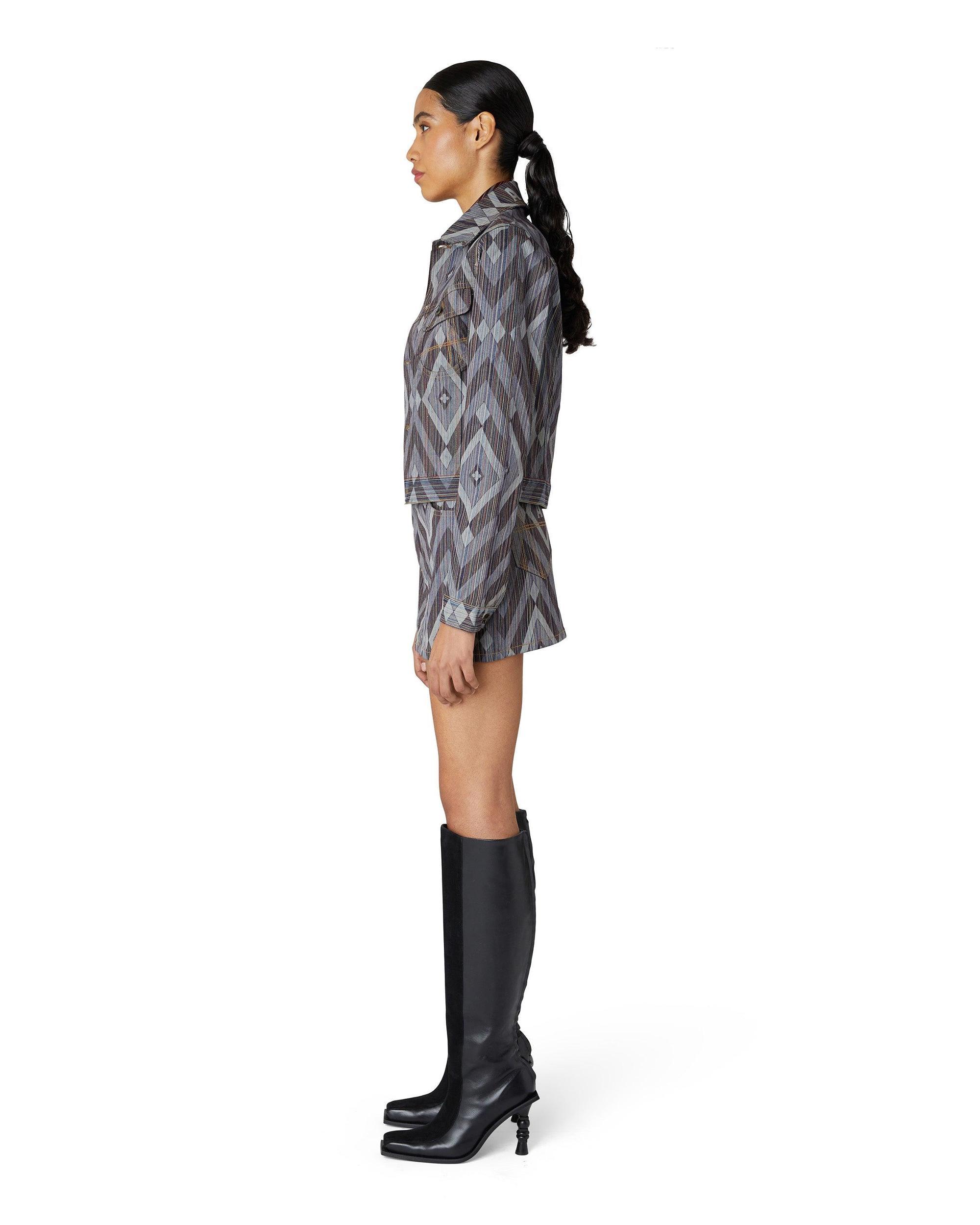 Signature Fitted Jacket Female Product Image