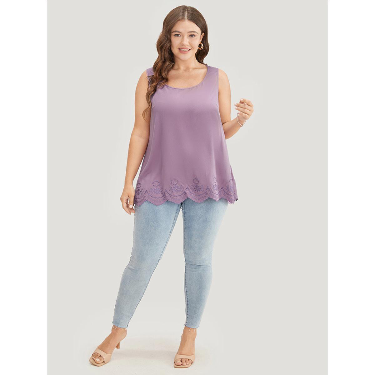 Plus Size Plain Embroidered Scalloped Trim Tank Top Women Mauve Elegant Embroidered Round Neck Dailywear Tank Tops Camis BloomChic 10/M Product Image