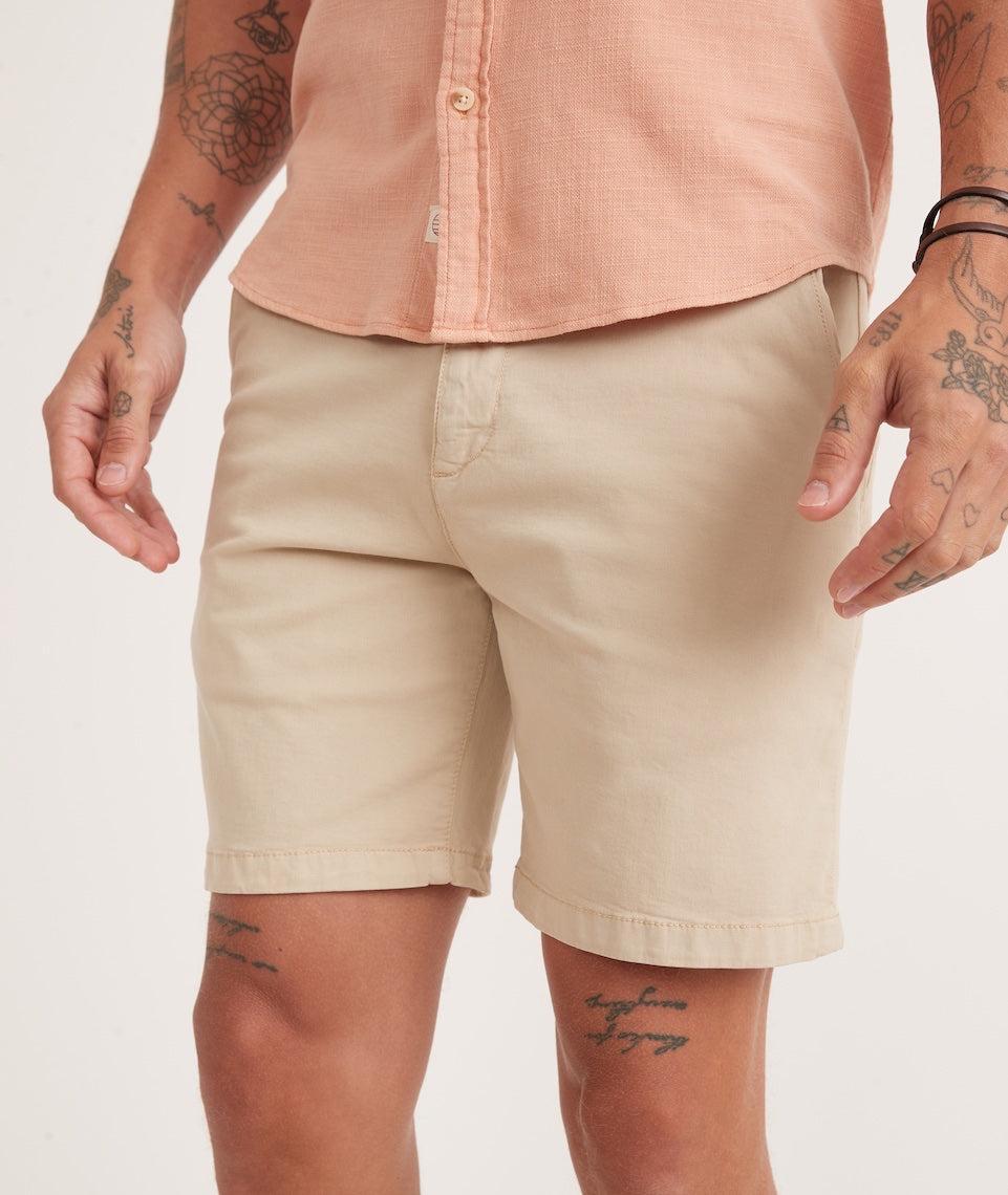 7" Stretch Twill Chino Short in Faded Khaki Product Image