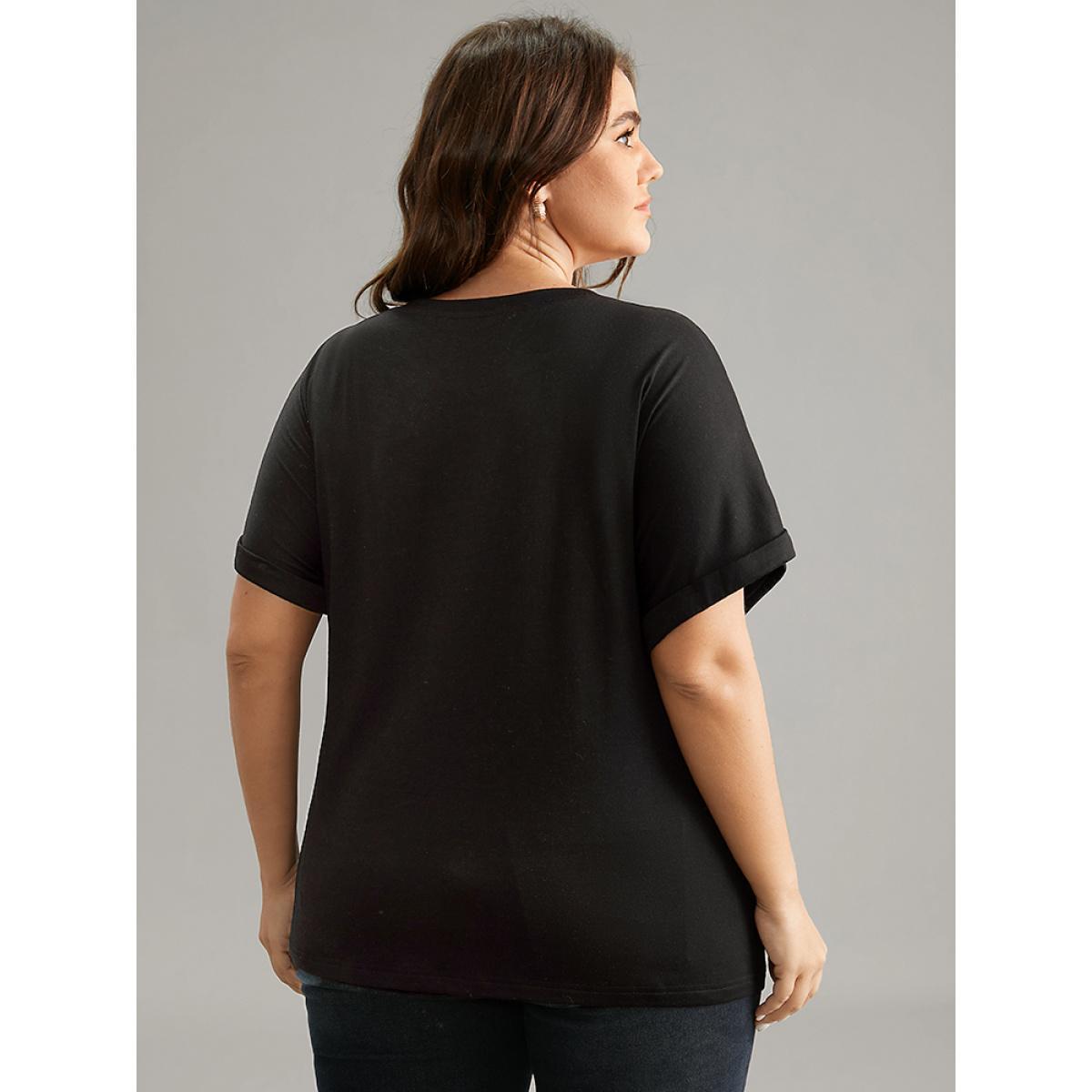 Plus Size Metal Tassel Detail Crew Neck T-shirt Black Women Elegant Tassels Plain Round Neck Dailywear T-shirts BloomChic 14-16/1X Product Image