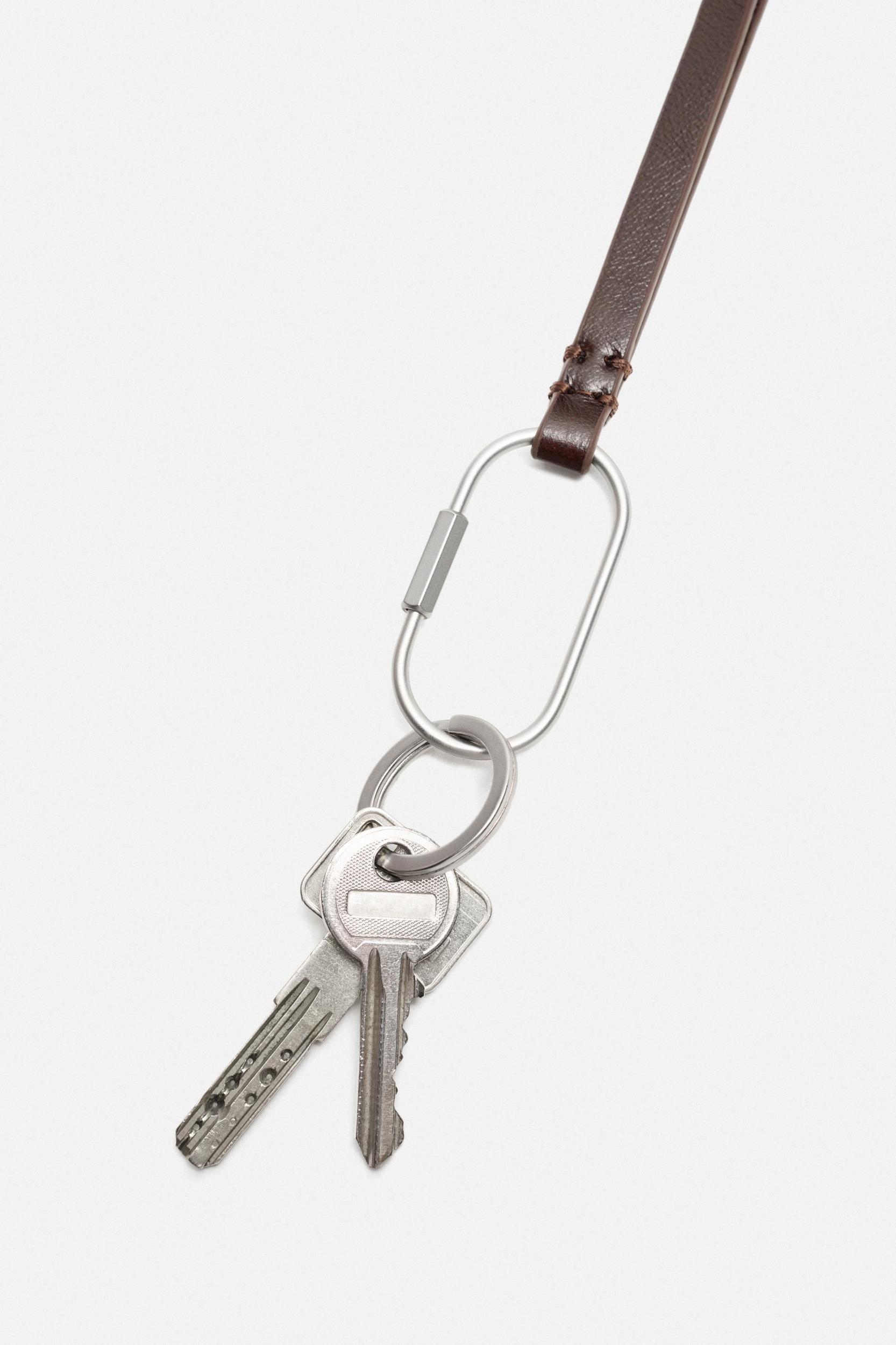 LEATHER PENDANT KEYCHAIN Product Image