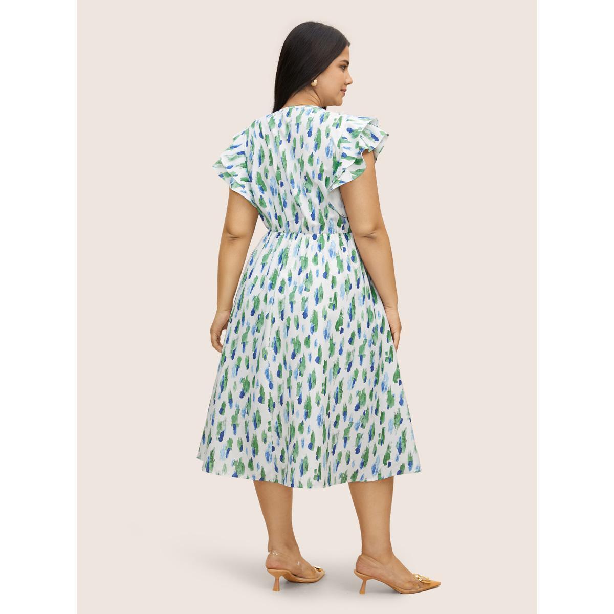 Plus Size Allover Print Tiered Ruffle Cap Sleeve Dress White Women At the Office Button V-neck Cap Sleeve Curvy BloomChic 26/4X Product Image