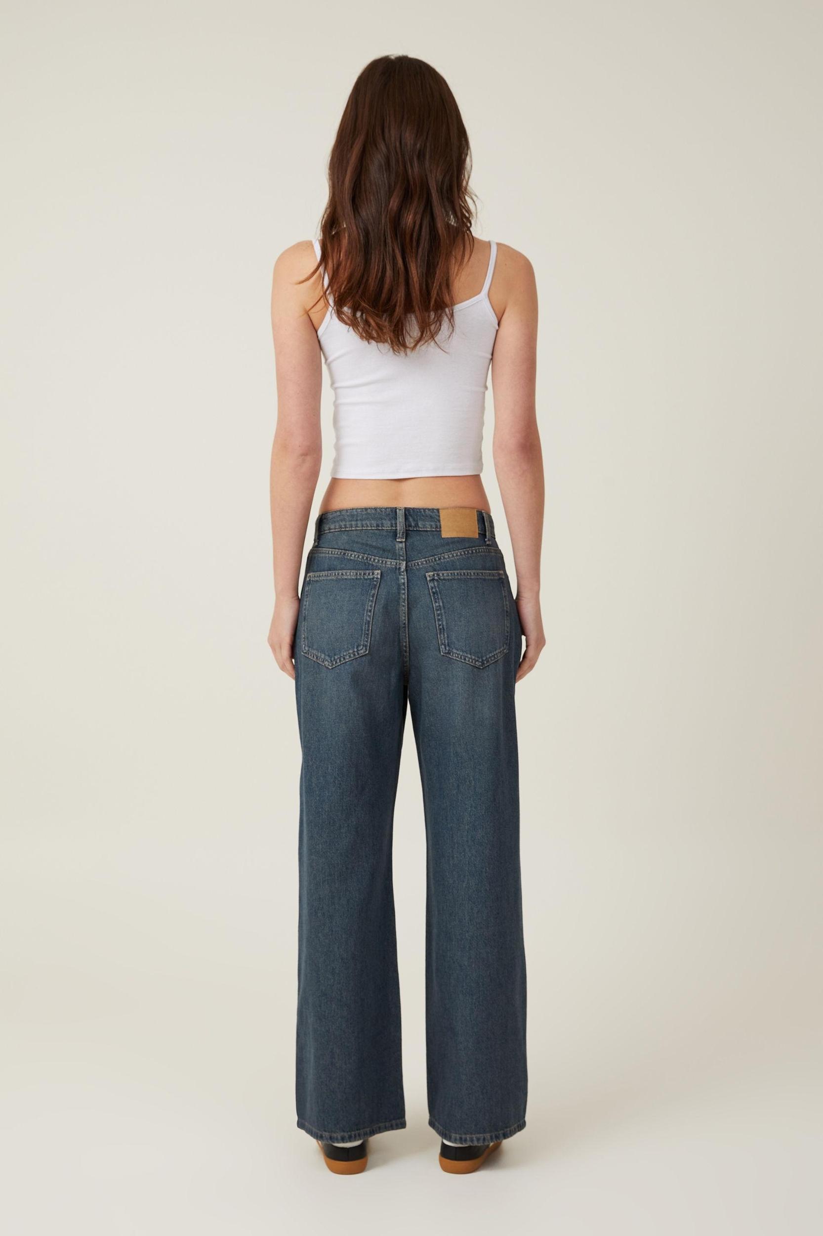 Relaxed Wide Jean Product Image