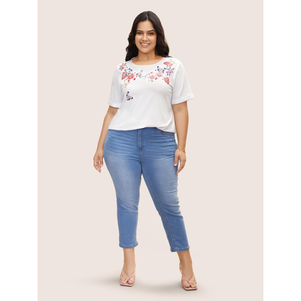 Plus Size Cotton Natural Flowers Print Round Neck T-shirt Originalwhite Women Elegant Contrast Natural Flowers Round Neck Everyday T-shirts BloomChic 30/6X Product Image