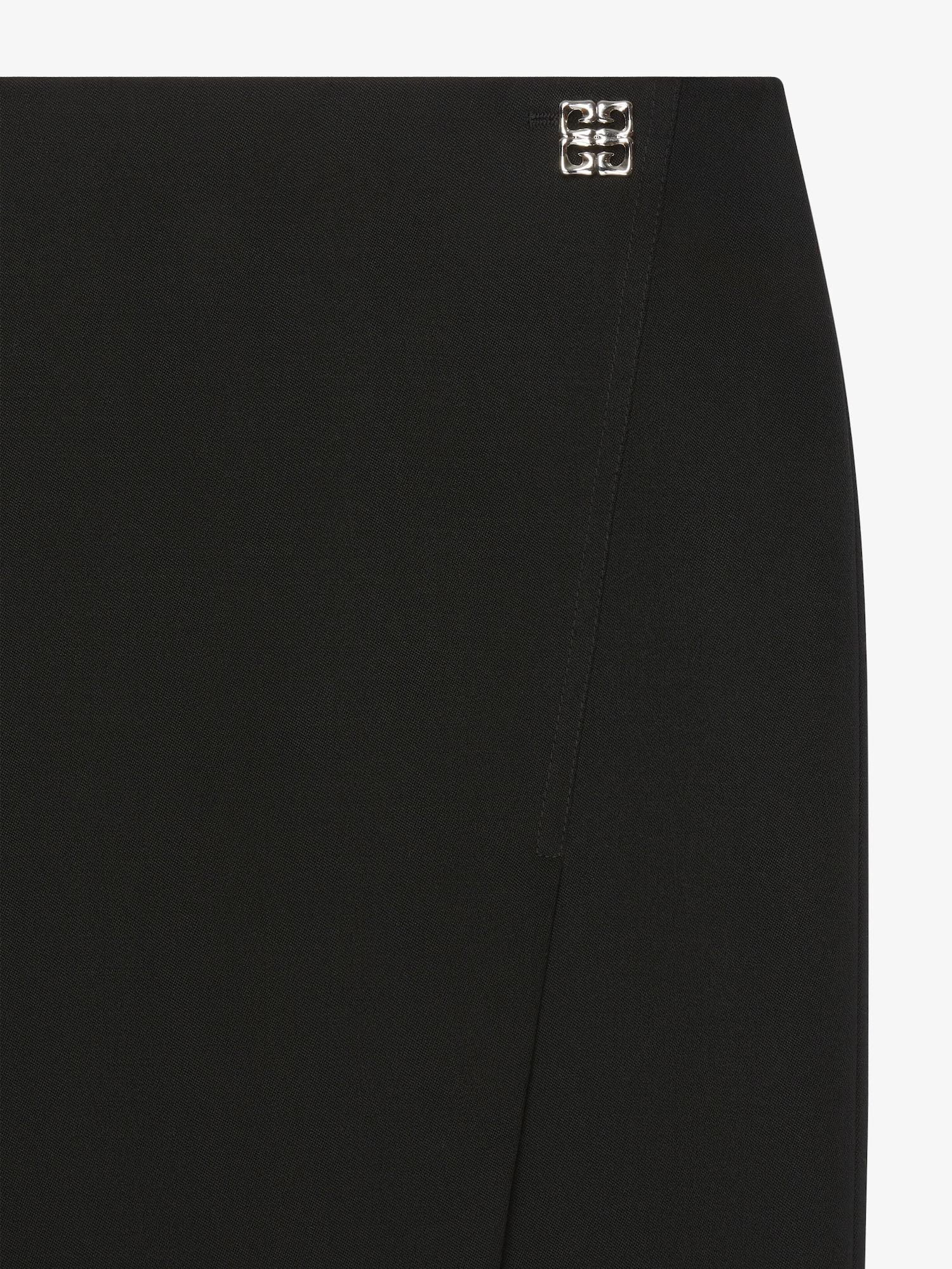 Skirt in wool with 4G Liquid detail Product Image
