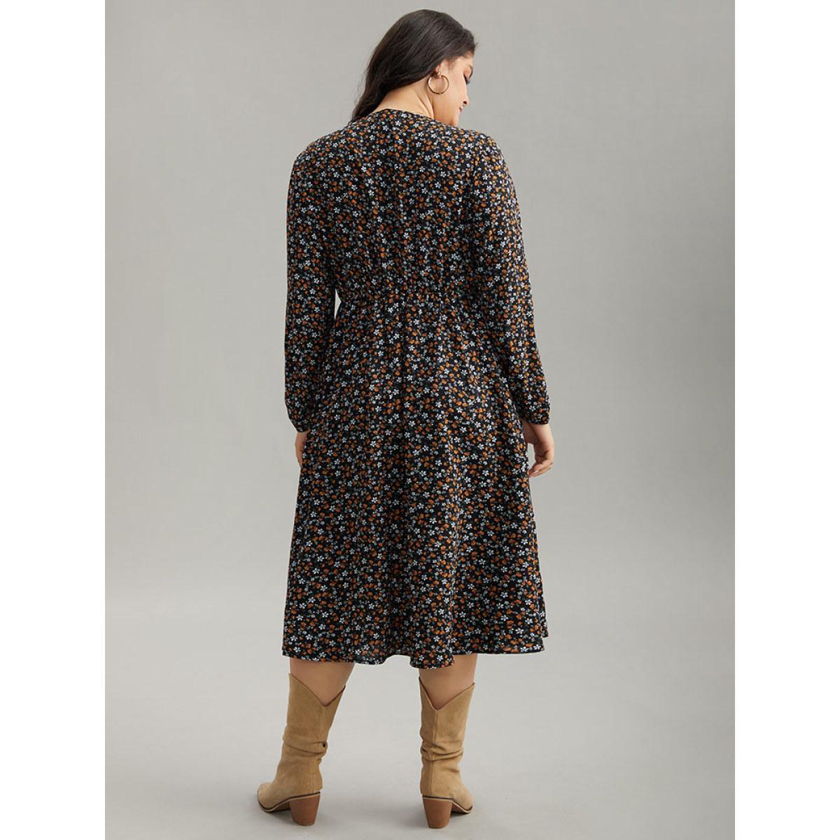 Plus Size Ditsy Floral Pocket Lantern Sleeve Knee Dress Black Women Elegant Elastic cuffs Round Neck Long Sleeve Curvy Midi Dress BloomChic 28/5X Product Image