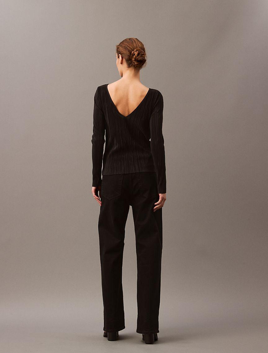 Plisse Low Back Slim T-Shirt Product Image