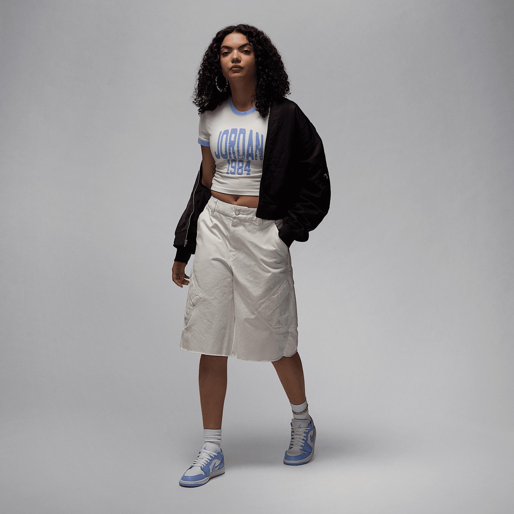 Jordan Flight Chicago Women's Big Shorts Product Image
