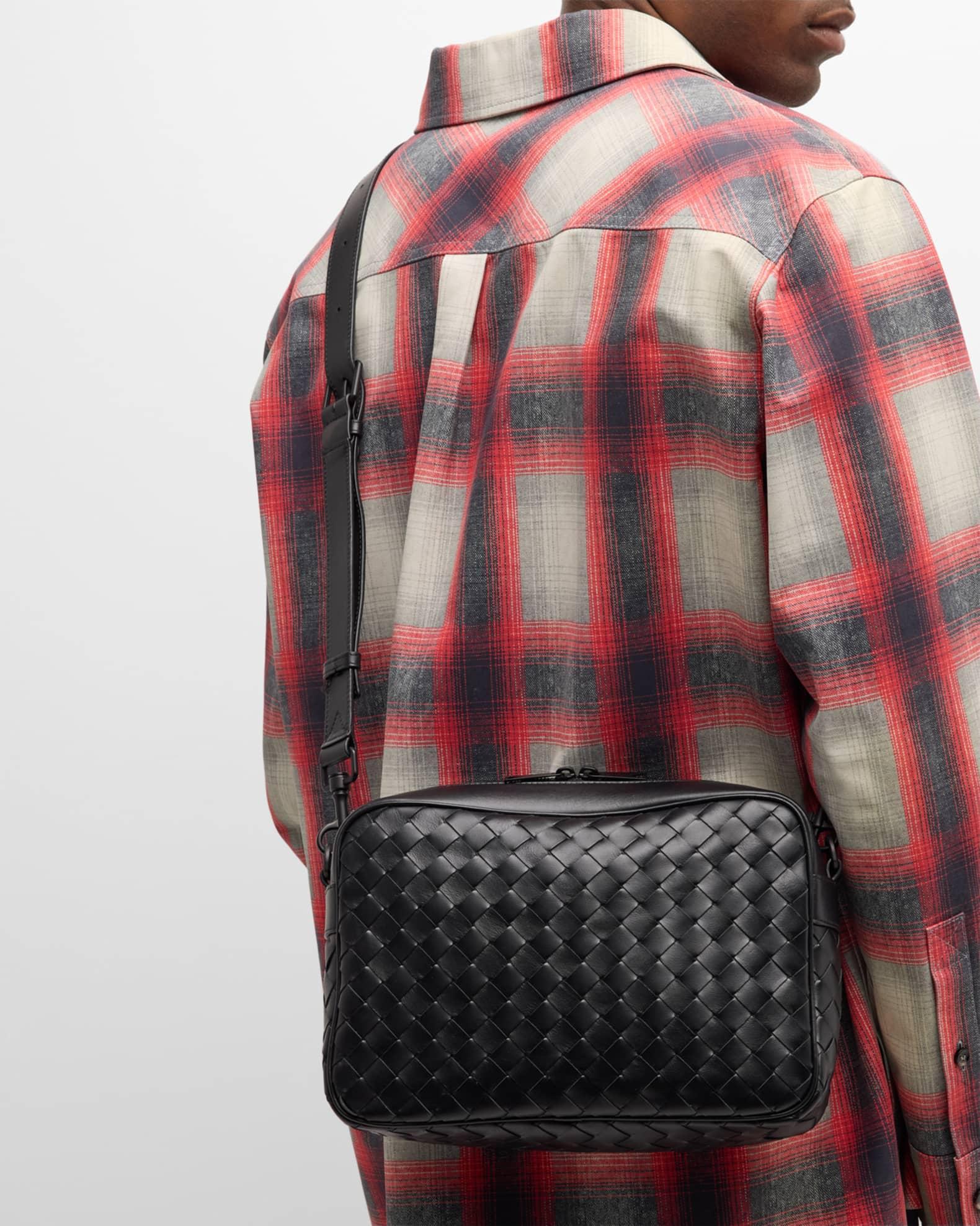 Men's Intrecciato Medium Crossbody Bag Product Image