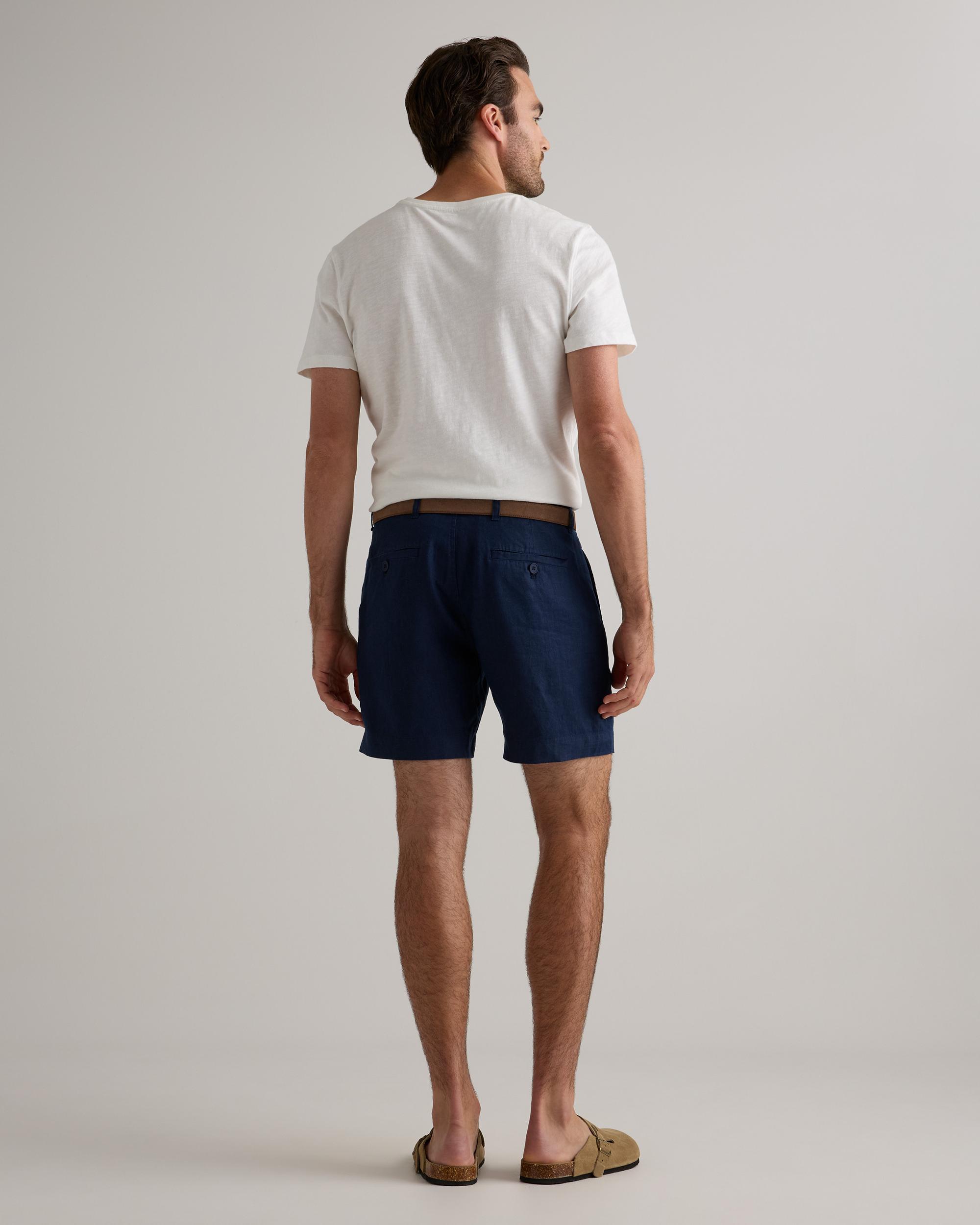 Quince | Men's 100% European Linen 7" Trouser Shorts Product Image