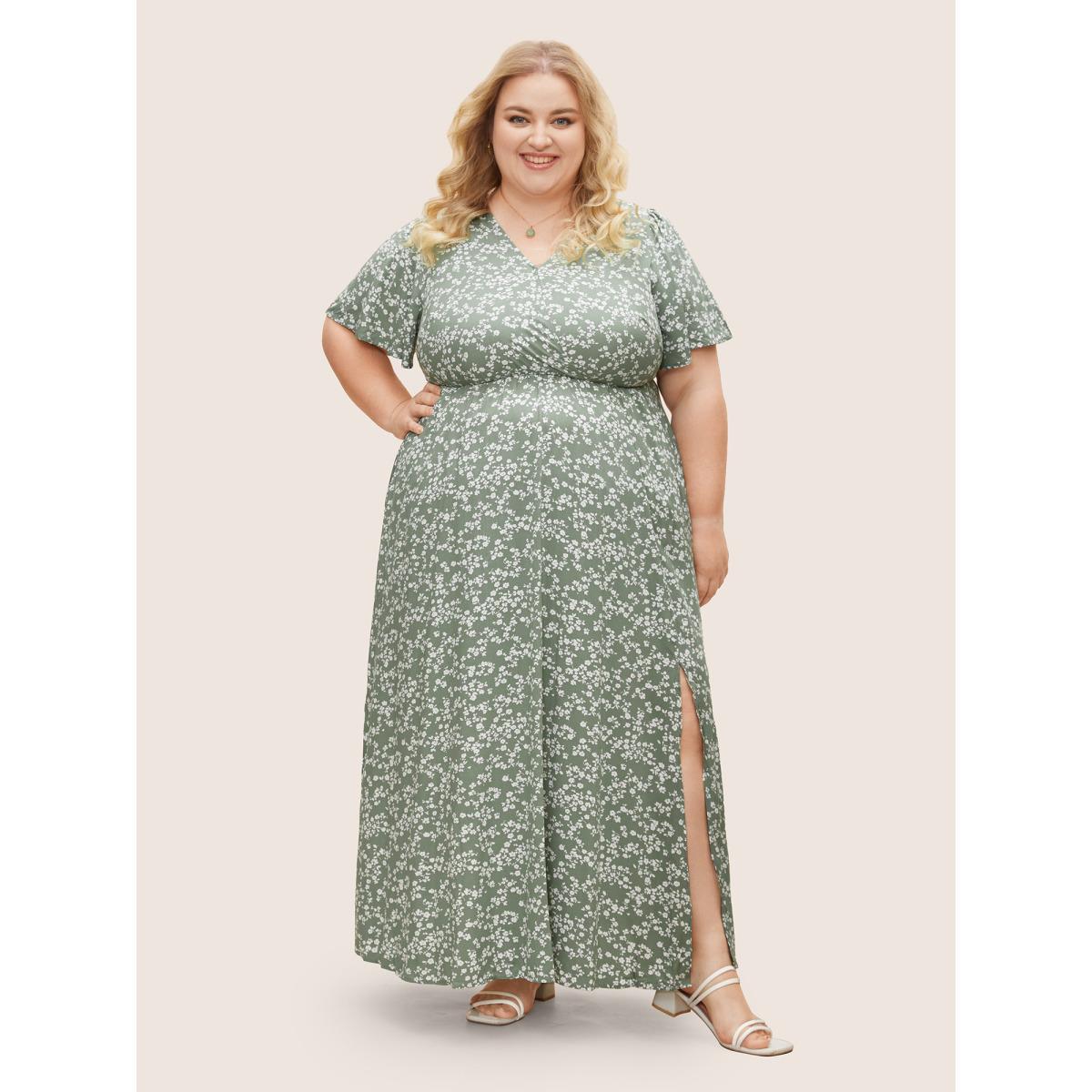 Ditsy Floral Printed Vintage Plus Size Women Vacation Long Dress Ruffle Sleeve Half Sleeve V Neck Pocket Elegance Dresses BloomChic Product Image