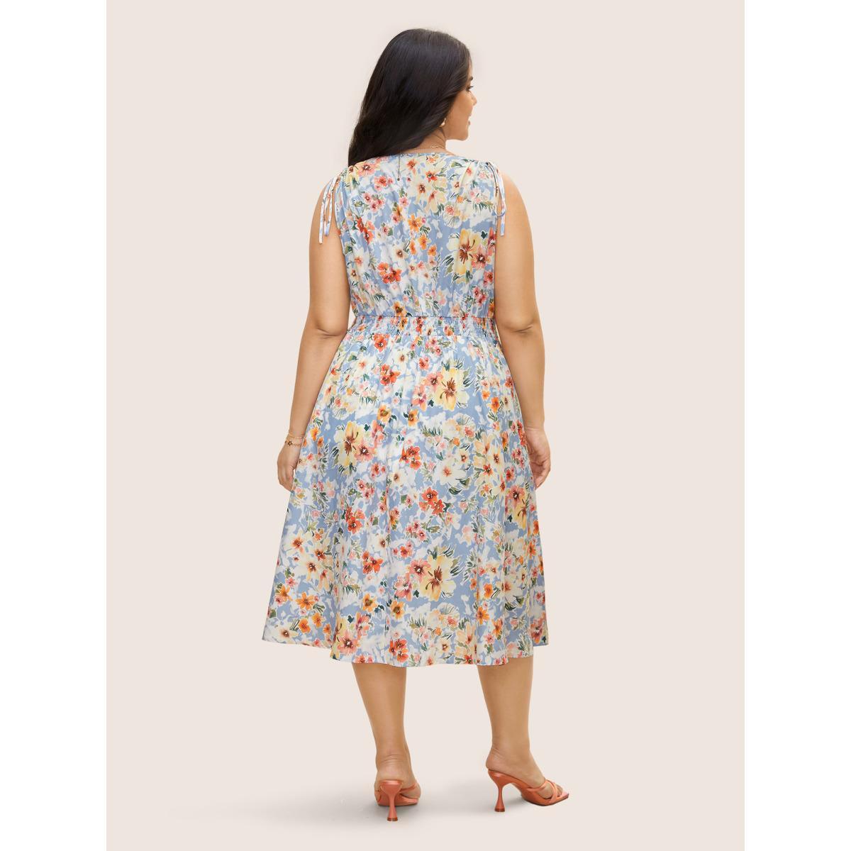 Plus Size Floral Pleated Drawstring Sleeveless Midi Dress Ivory Women Elegant Pleated V-neck Sleeveless Curvy BloomChic 26/4X Product Image