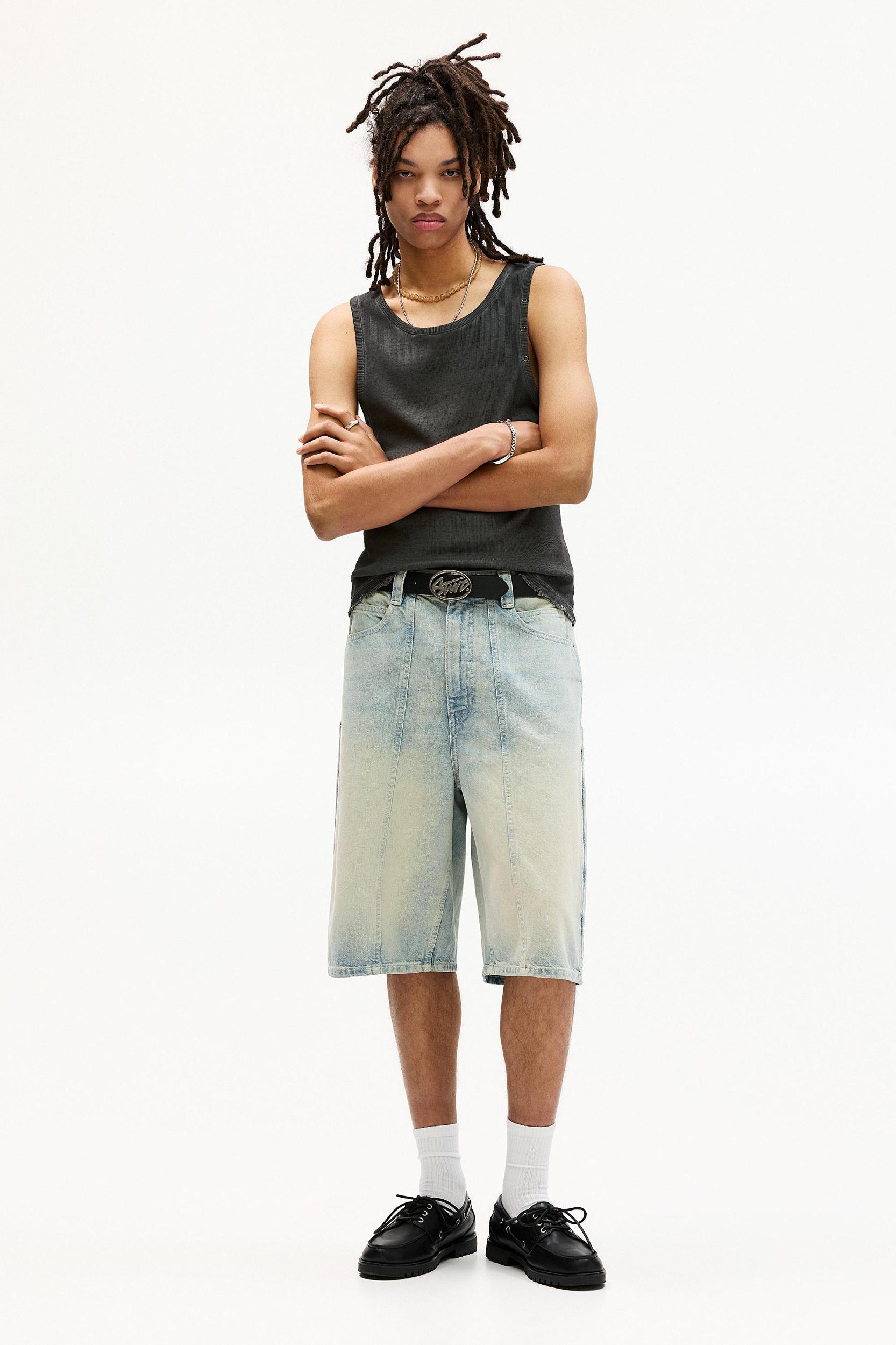 Ripped tank top Product Image