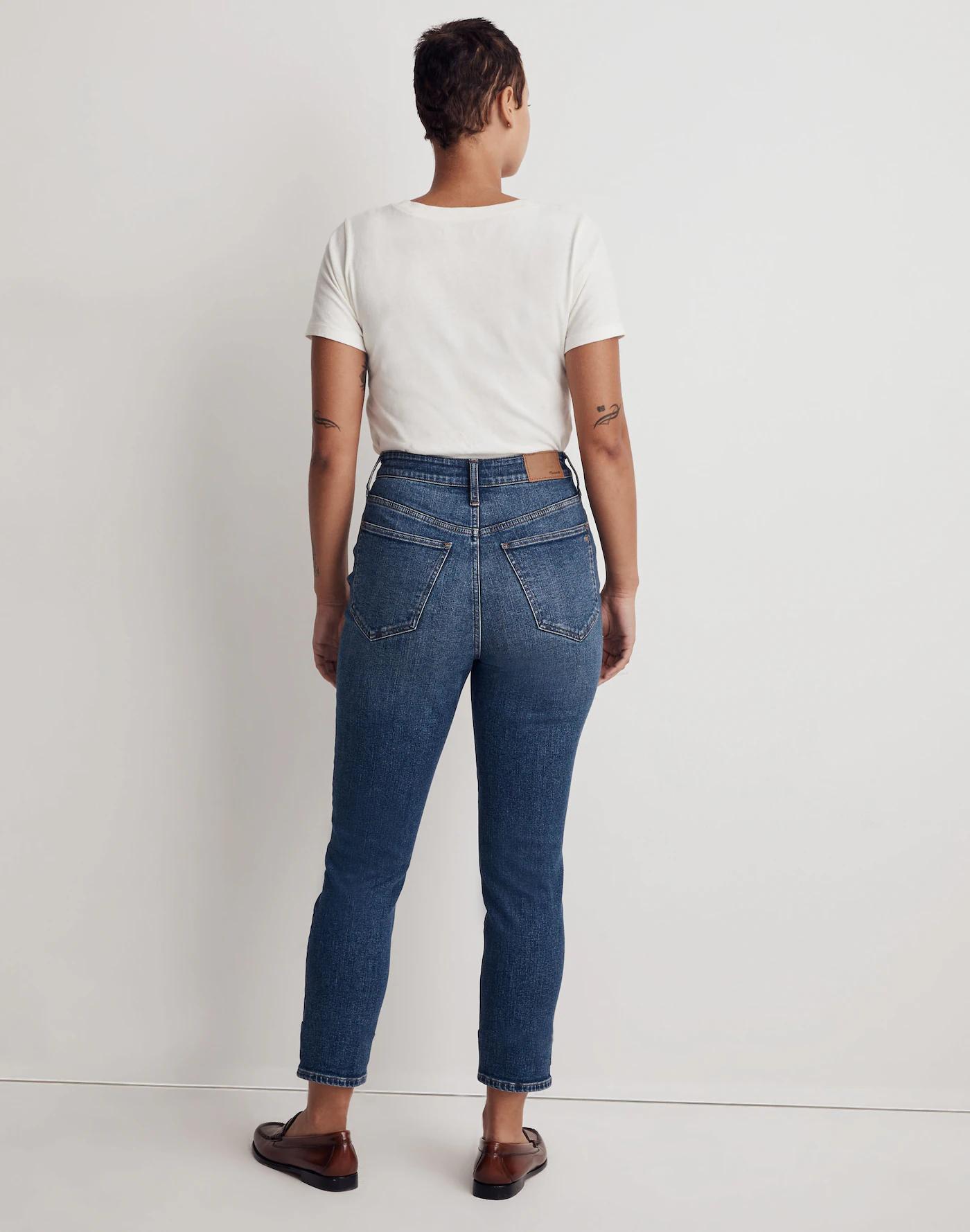 The Curvy Perfect Vintage Jean in Manorford Wash: Instacozy Edition Product Image
