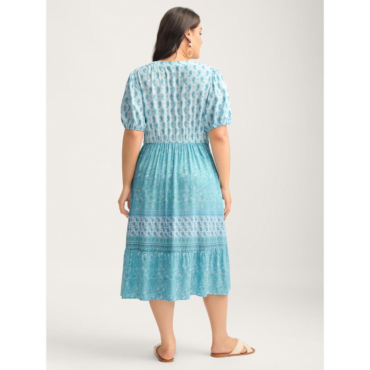 Plus Size Paisley Print Contrast Button Placket Midi Dress Mint Women Flat collar with V-notch Half Sleeve Curvy BloomChic 22-24/3X Product Image