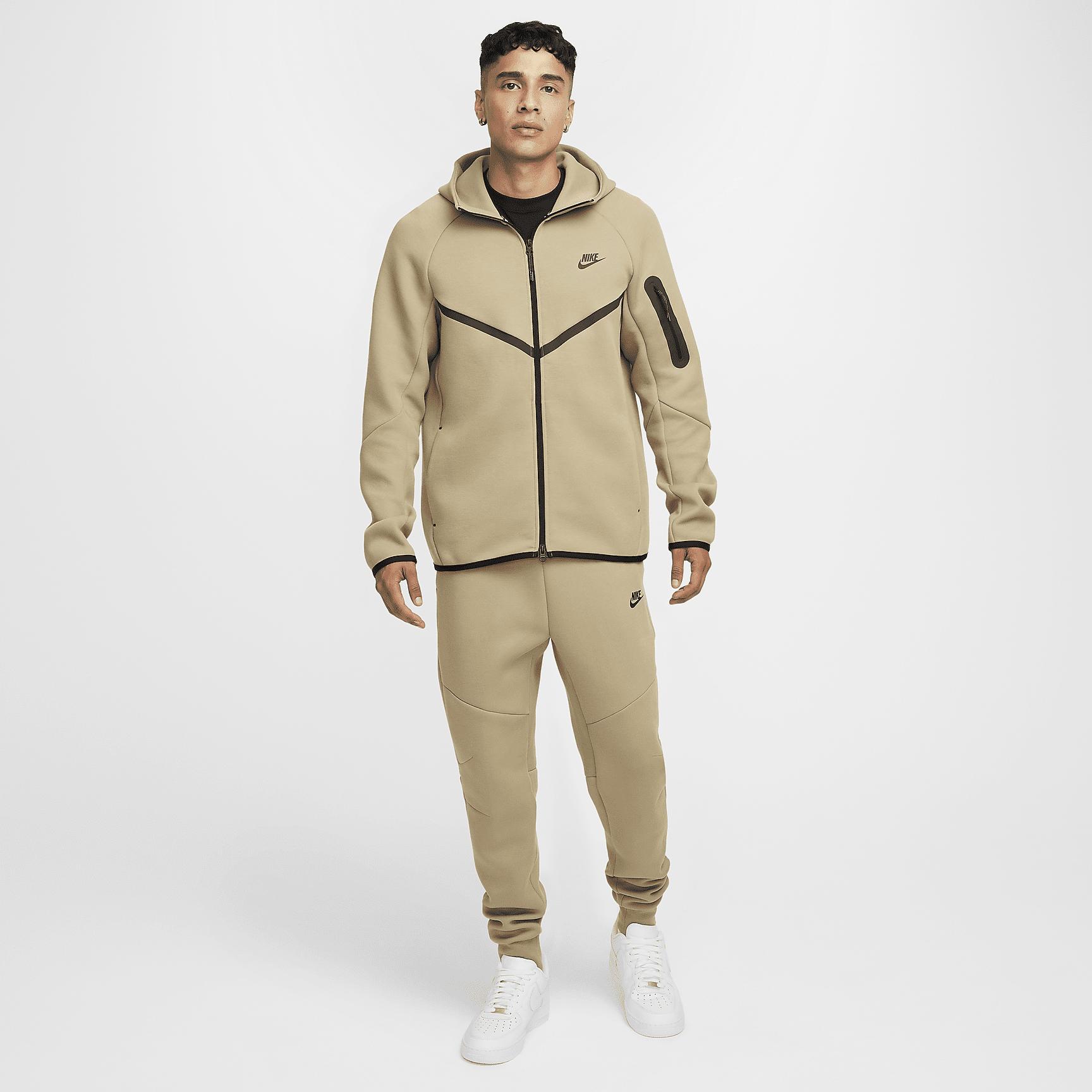 Nike Tech Men's Fleece Joggers Product Image