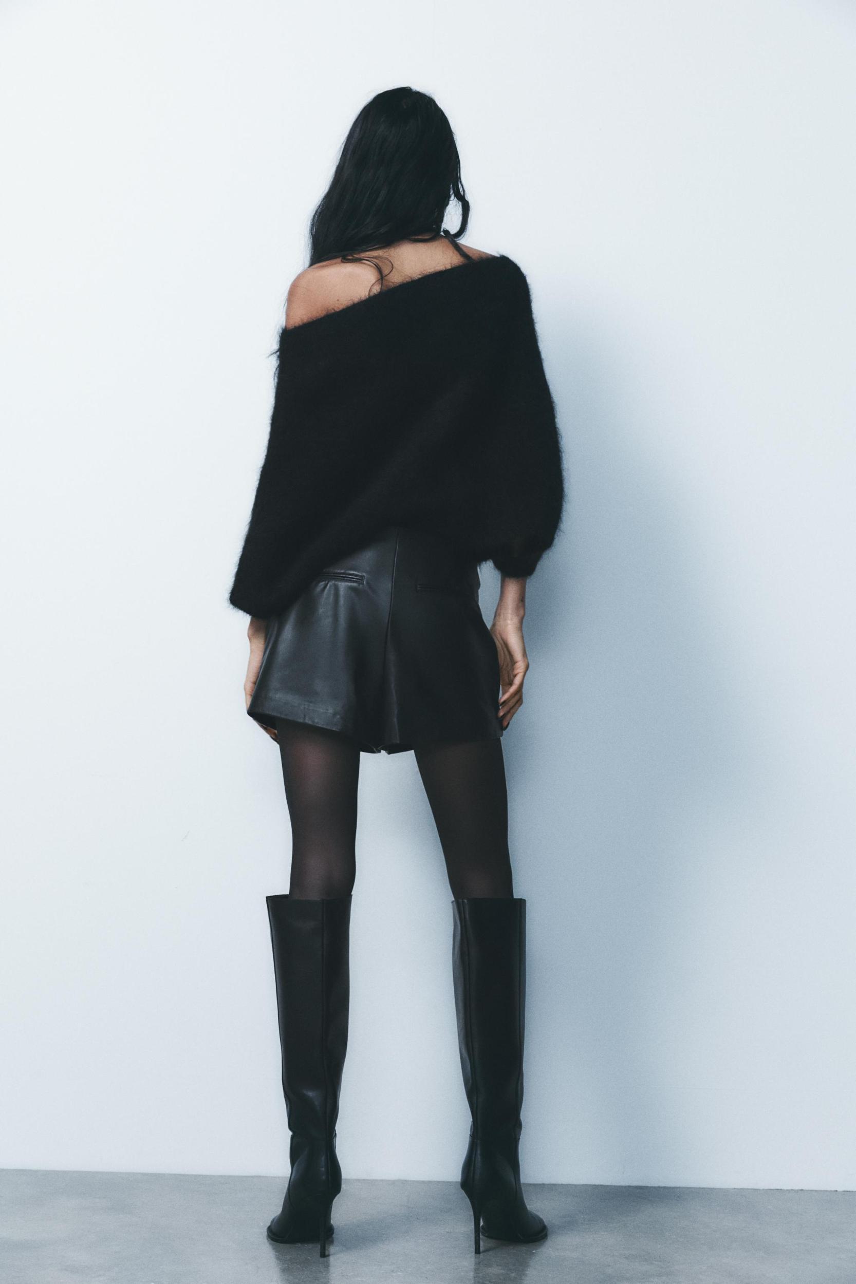 FAUX LEATHER SKORT Product Image
