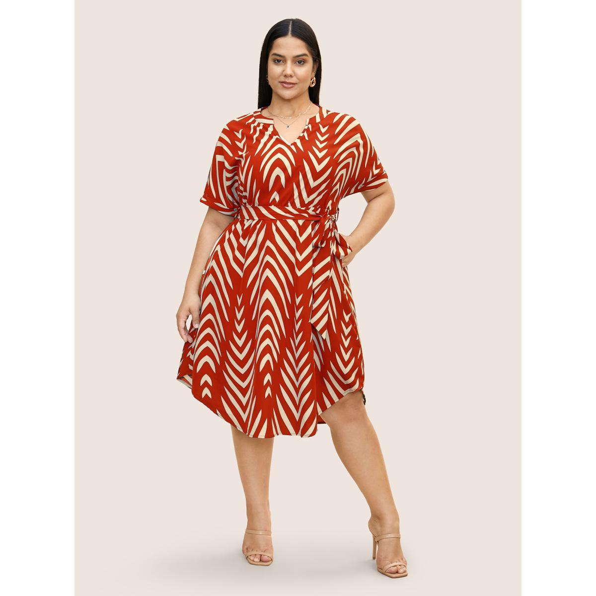 Plus Size Geometric Belted Dolman Sleeve Curved Hem Dress Rust Women At the Office Flat collar with V-notch Short sleeve Curvy BloomChic 22-24/3X Product Image