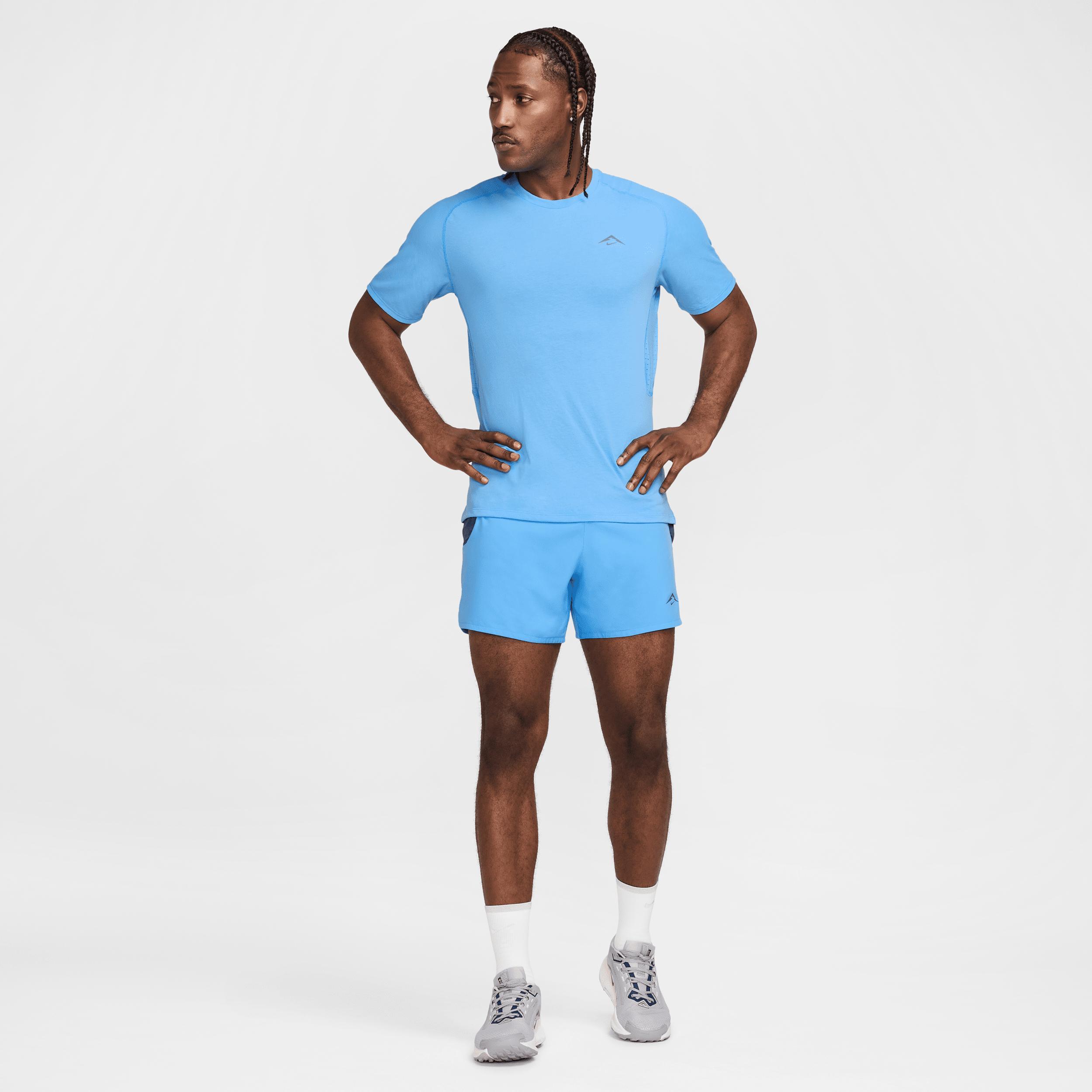 Nike Men's Solar Chase Dri-FIT ADV Short-Sleeve Running Top Product Image