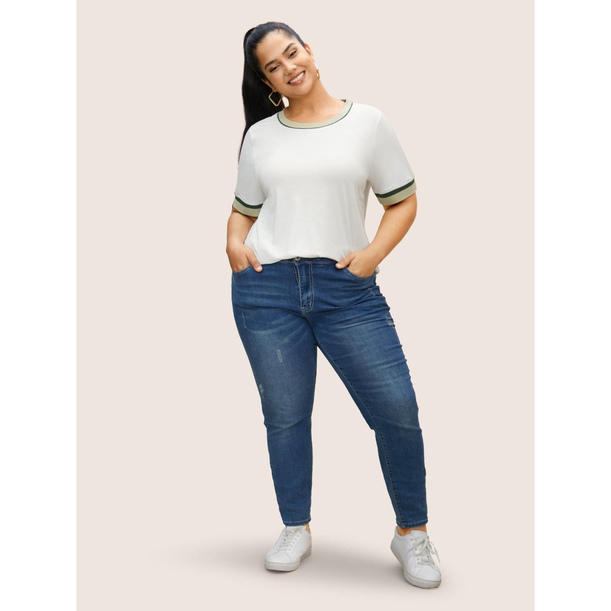 Plus Size Contrast Rib Knit Round Neck T-shirt Originalwhite Women Casual Contrast Round Neck Everyday T-shirts BloomChic 10/M Product Image