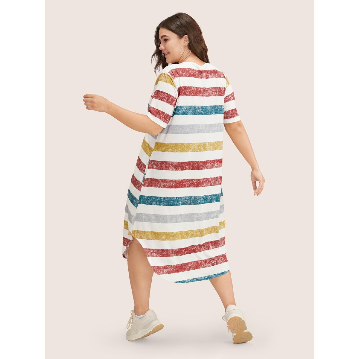 Plus Size Striped Contrast Arc Hem V Neck Pocket Dress Multicolor Women Casual Non V-neck Short sleeve Curvy Midi Dress BloomChic 22-24/3X Product Image