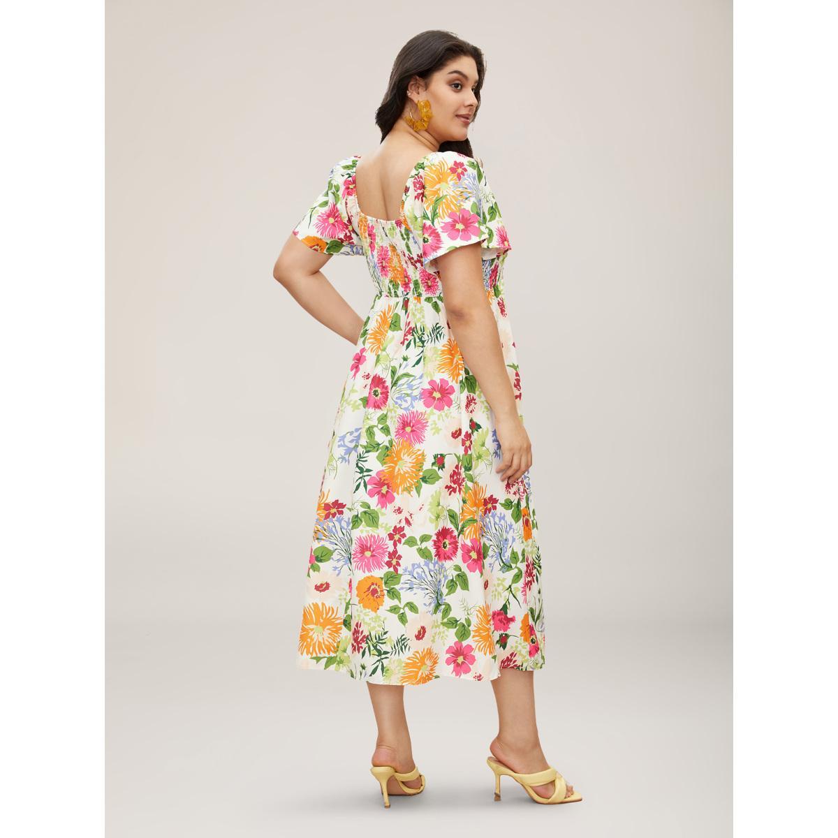 Plus Size Floral Shirred Square Neck Pocket Midi Dress Multicolor Women Elegant Non Square Neck Short sleeve Curvy Midi Dress BloomChic 28/5X Product Image