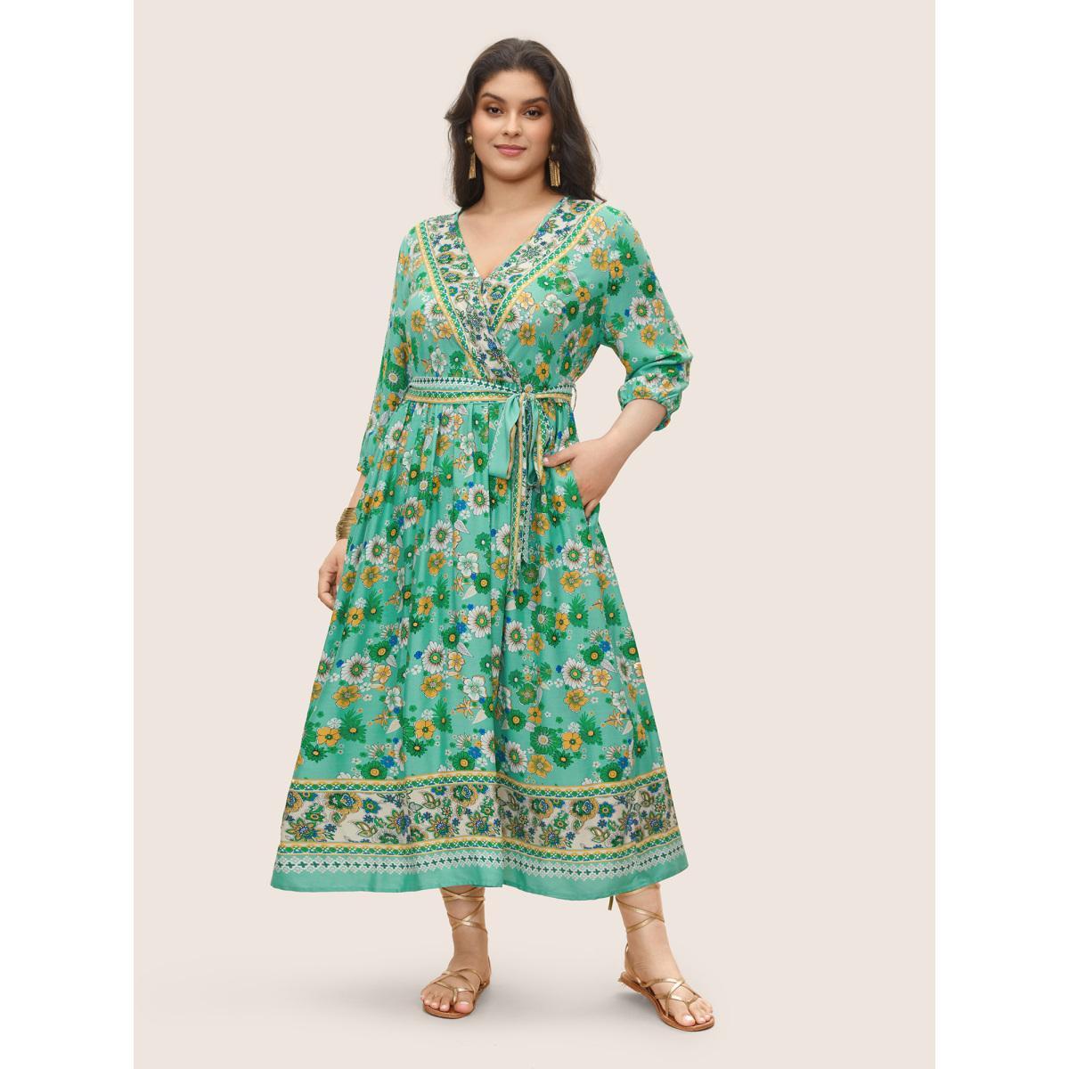 Plus Size Bandana Print Surplice Neck Lantern Sleeve Dress Emerald Women Resort Overlapping Overlap Collar Elbow-length sleeve Curvy Midi Dress BloomChic 12/L Product Image